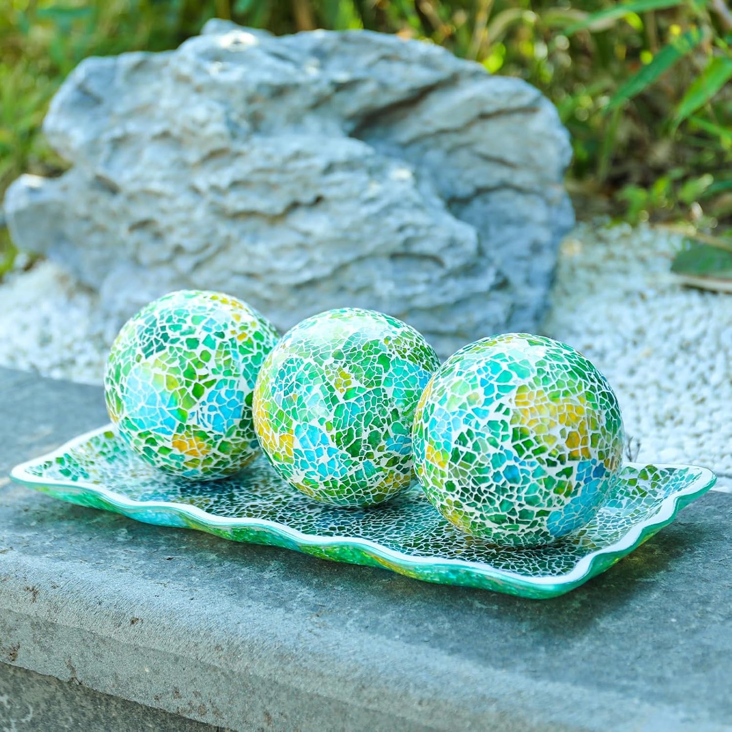 Tray / Decorative Ball and Glass Bowl / Green / 4 Inch