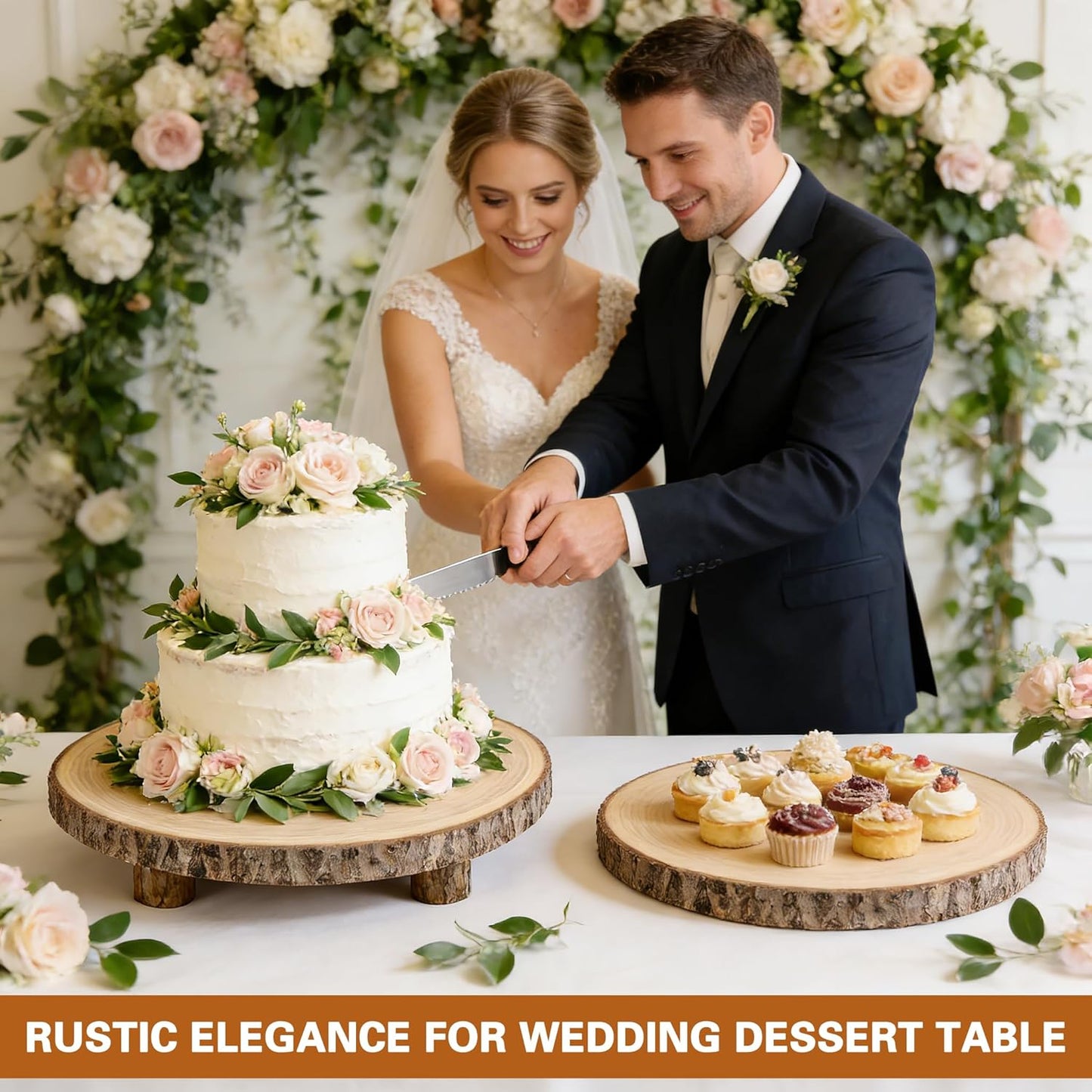 Wood Cake Stand / Natural / 11 Inch