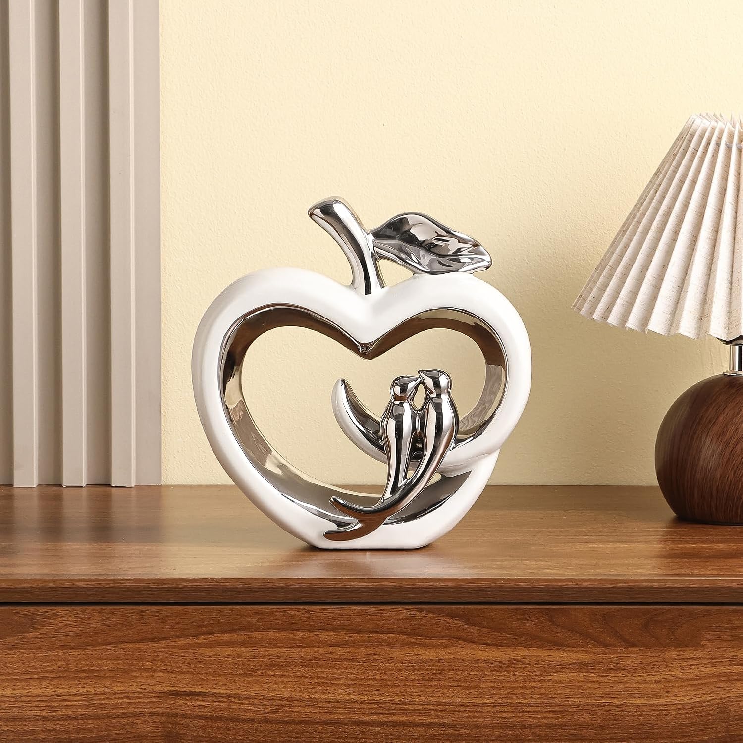 Ceramic Statue Home Decor / White Silver