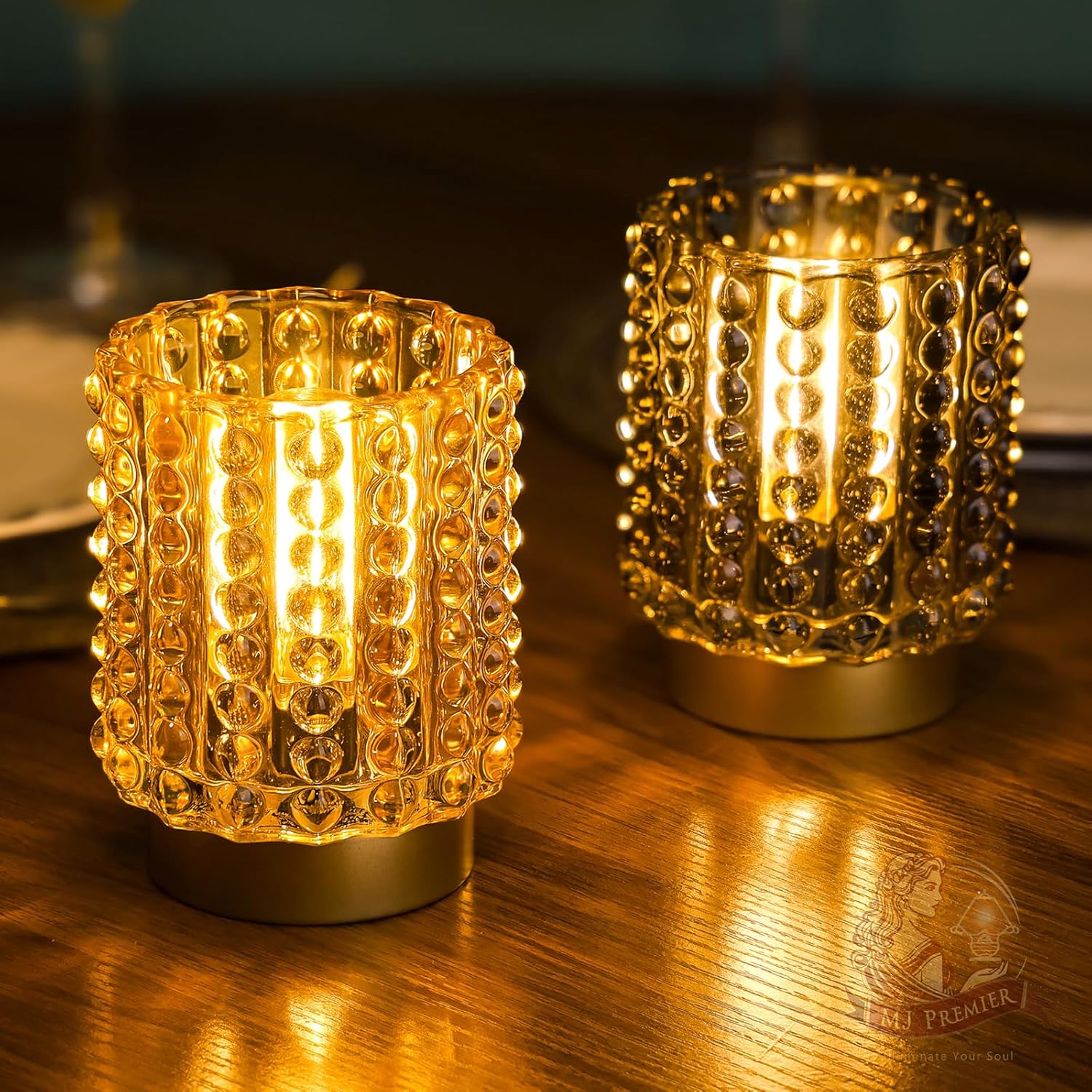 Battery Operated Lamp / Yellow