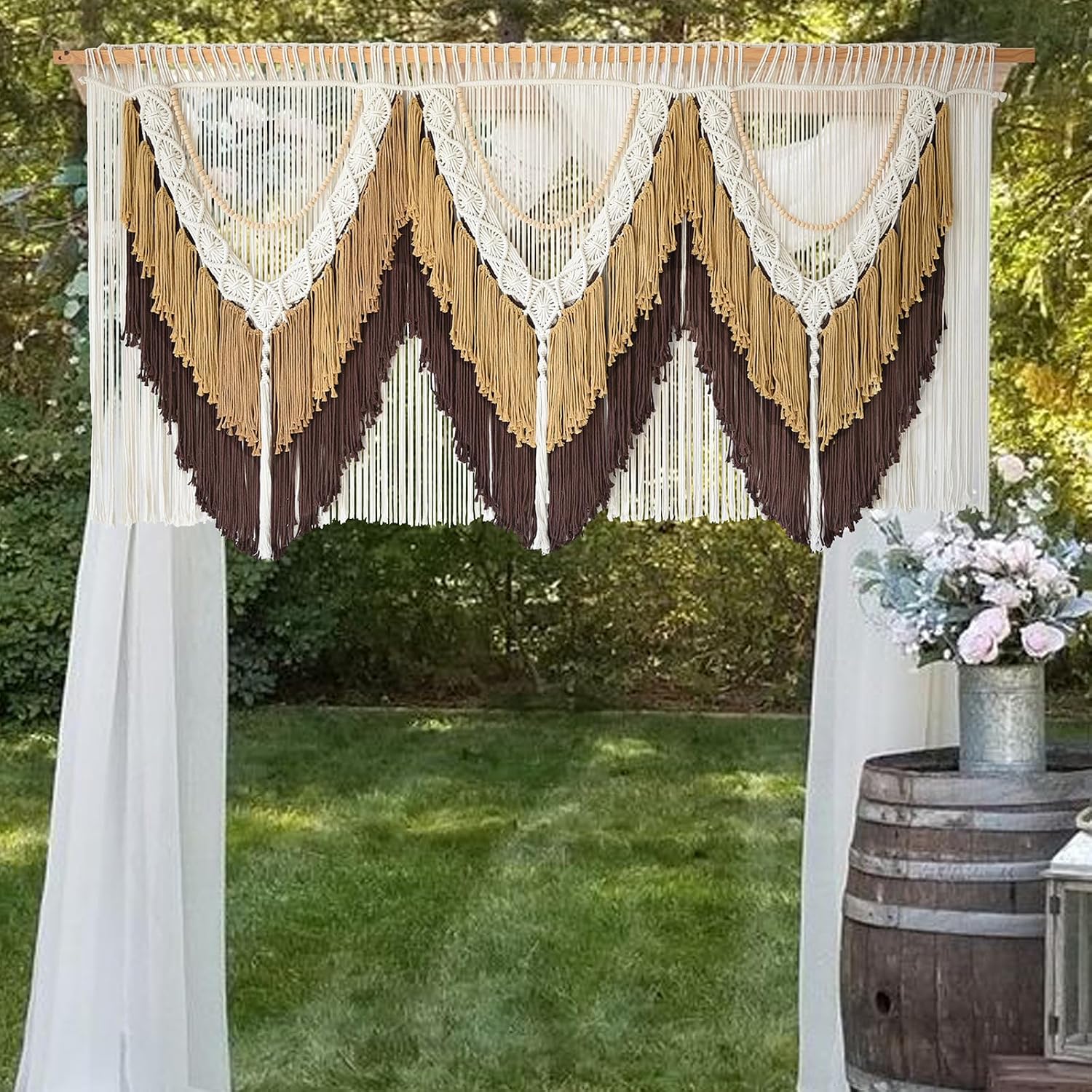 Macrame Wall Hanging Boho Wall Art / Brown