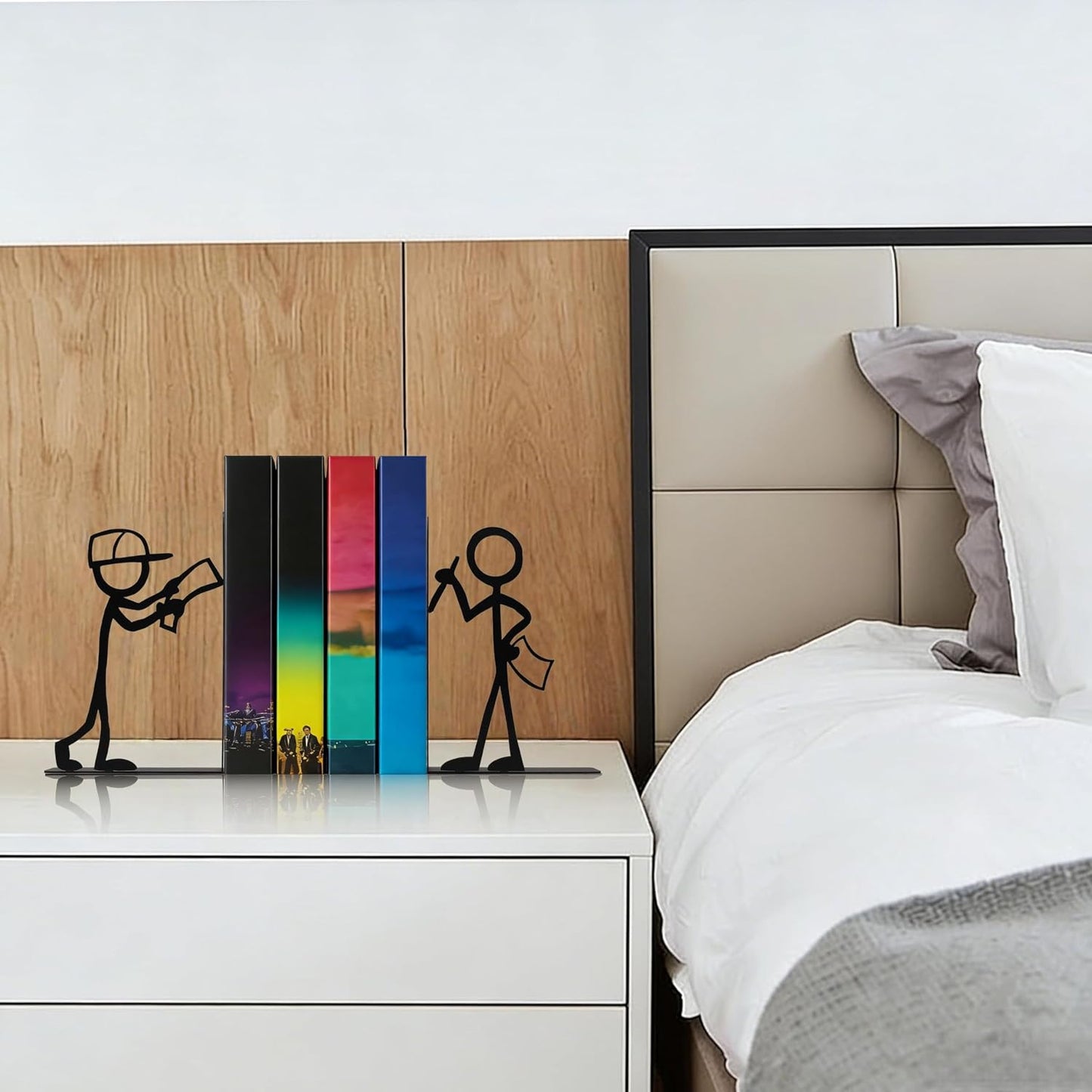 Metal Character Bookends / Reading / Black