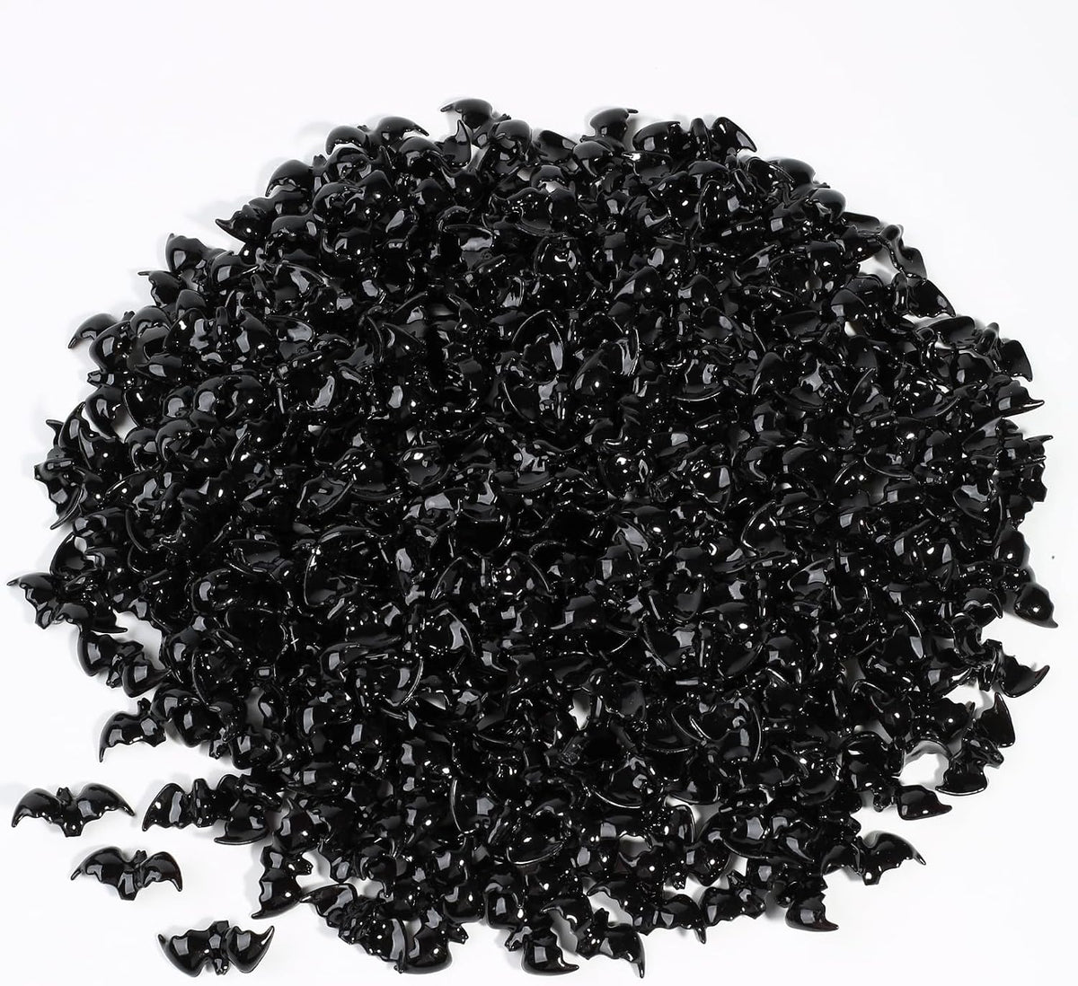 350 Pcs Mini Resin Bats Halloween, Tiny Black Plastic Bat Figurines Halloween Decoration Party Favors Kids Small Gift Toy Home Decor