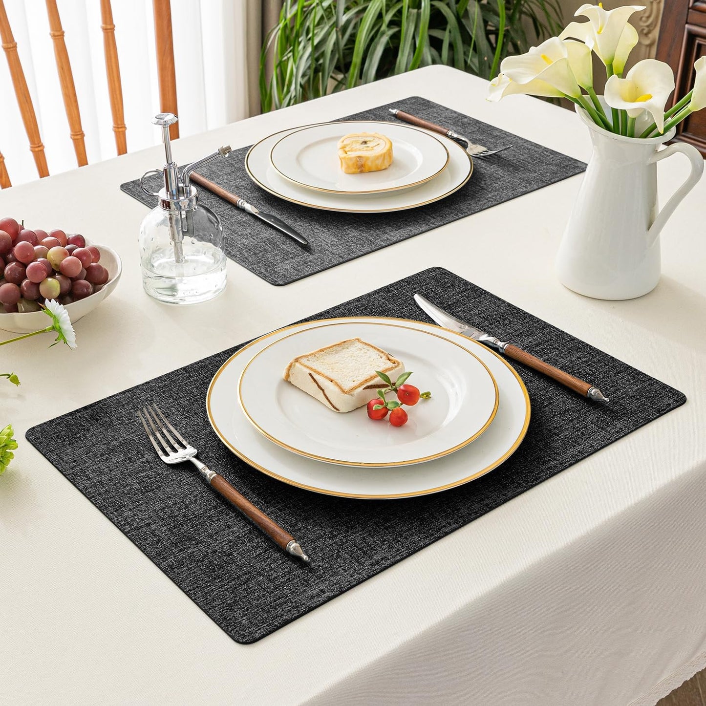Romanstile Vinyl Placemats Set of 8, Reversible Faux Leather Heat Resistant Wipeable Table Mats, Waterproof Washable