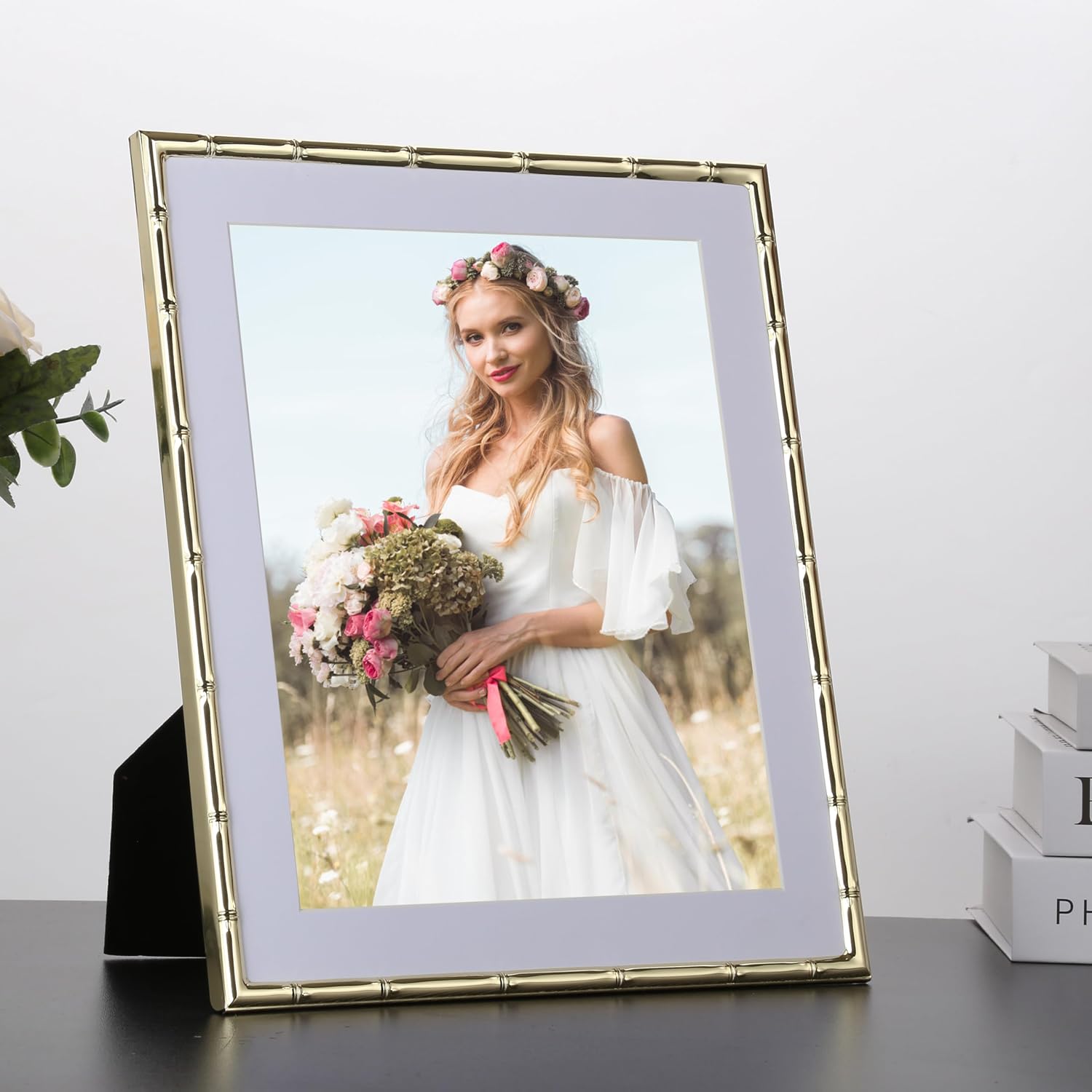 YiPinYin 2-Pack 10x12 Gold Bamboo Metal Picture Frames | Acid-Free Mat for 8x10 Photos | Narrow Plated Edge | Velvet