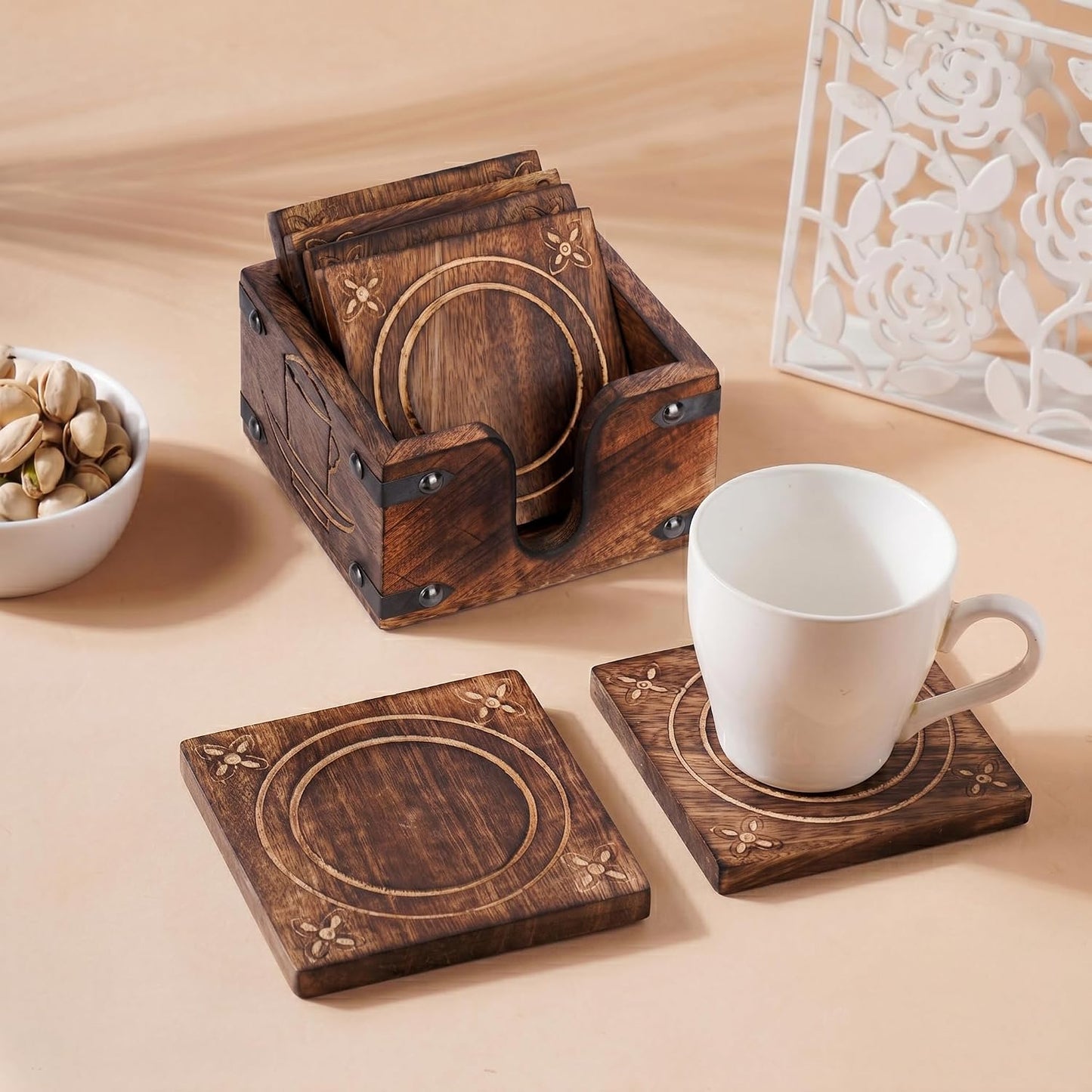 Holder Set Burnt Wood Style Square Handcrafted Decorative Non-Slip Tabletop Protection