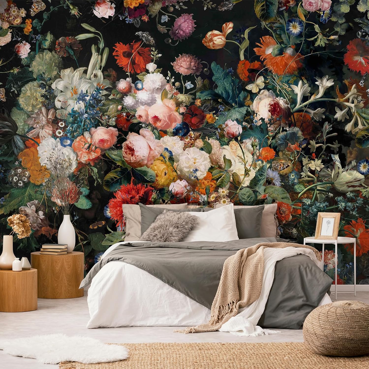 Dark Floral Vintage Oil Painting Wallpaper / 148 x 98 / Multicolour