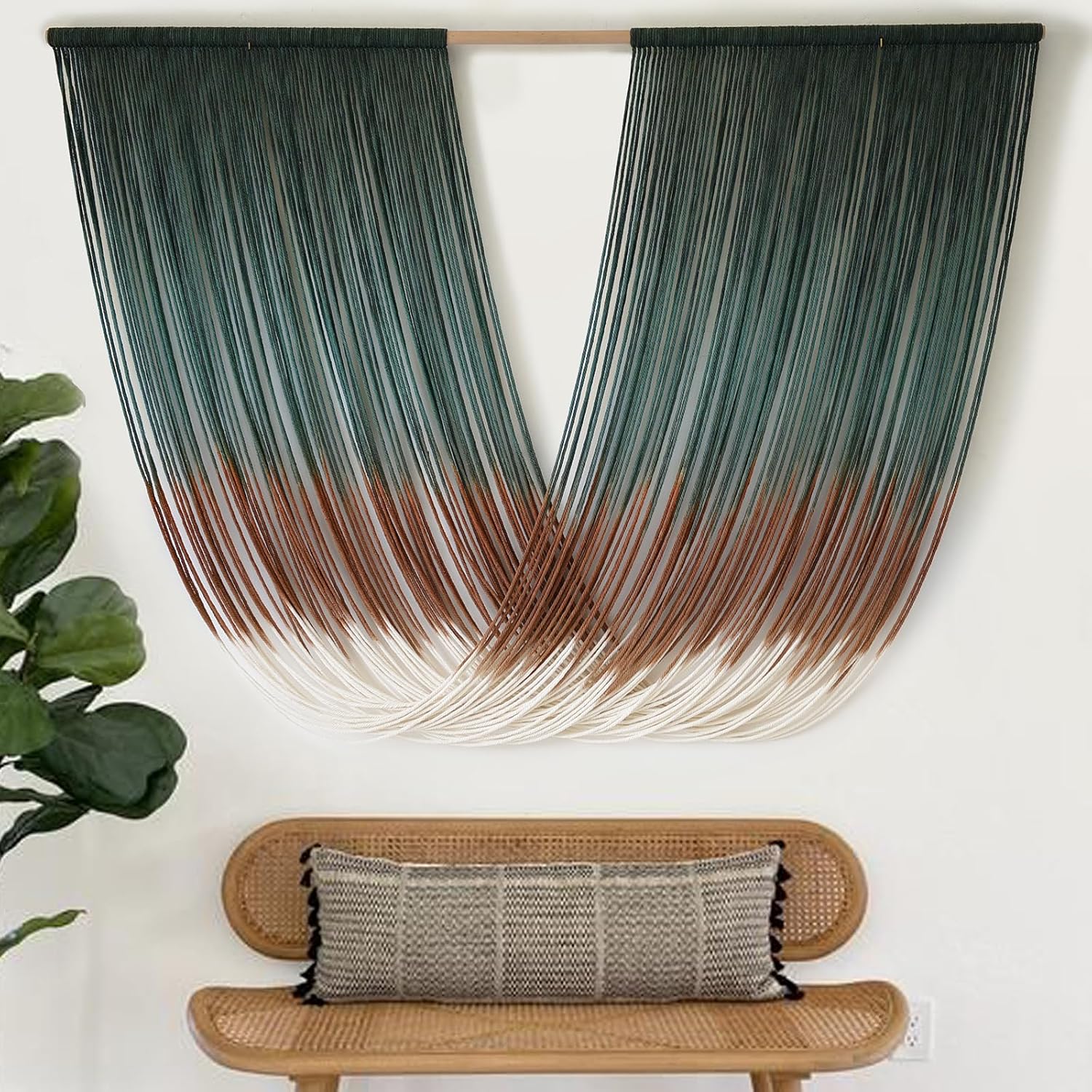 Macrame Wall Hanging Dip-Dye Green Boho Wall Decor Chic Fiber Yarn Wall Art Craftsmanship Bedroom Livingroom Nursery