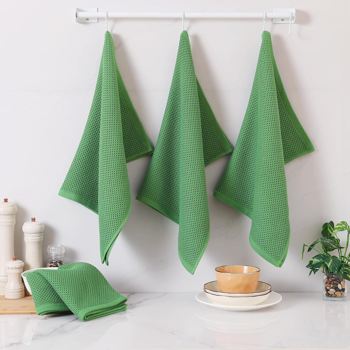 Homaxy 100% Cotton Oversized Waffle Weave Kitchen Towels 8-Pack | Grass Green, 20 x 28 Inches, Ultra Soft Absorbent