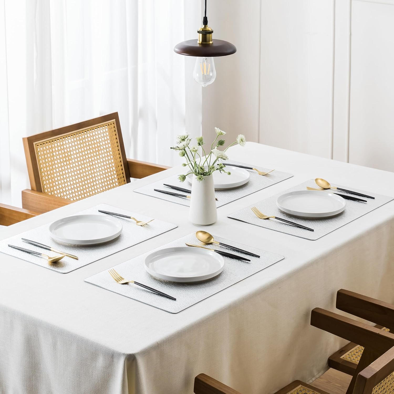 Jovono Faux Leather Placemats Set of 8, Waterproof Washable Table Mats, Easy-Clean Heat Resistant Kitchen Vinyl Place