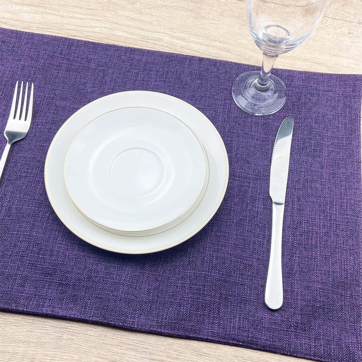 Weabetfu Cloth Placemats Set of 8 Heat Resistant Dining Table Place mats | Cotton Linen Machine Washable Kitchen Table