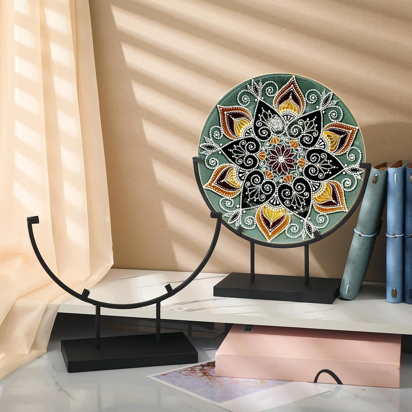 Blulu 4 PCS 10 Inch Round Metal Display Stands for Stained Glass Fused Glass Art Easel Display Stands Decorative Plate
