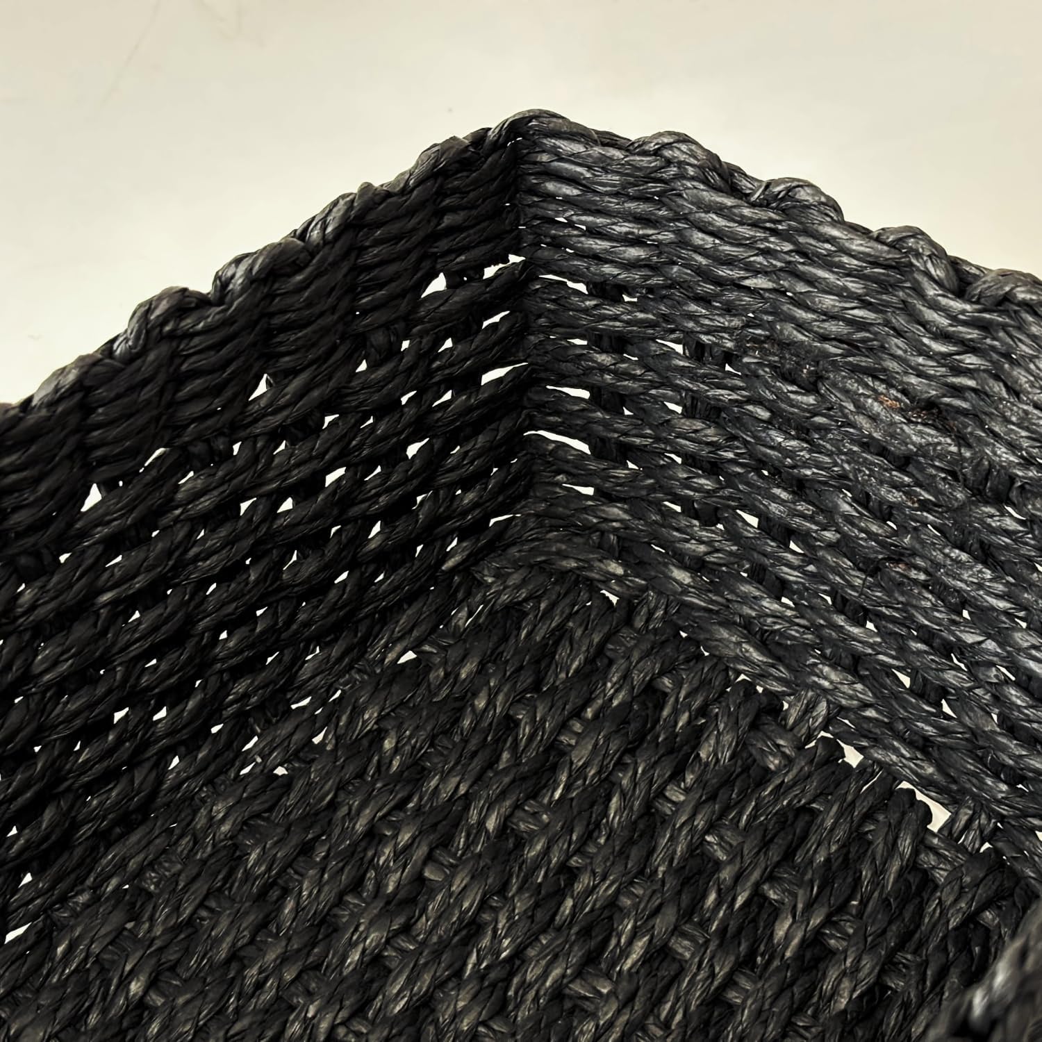 woven Little basket / Black