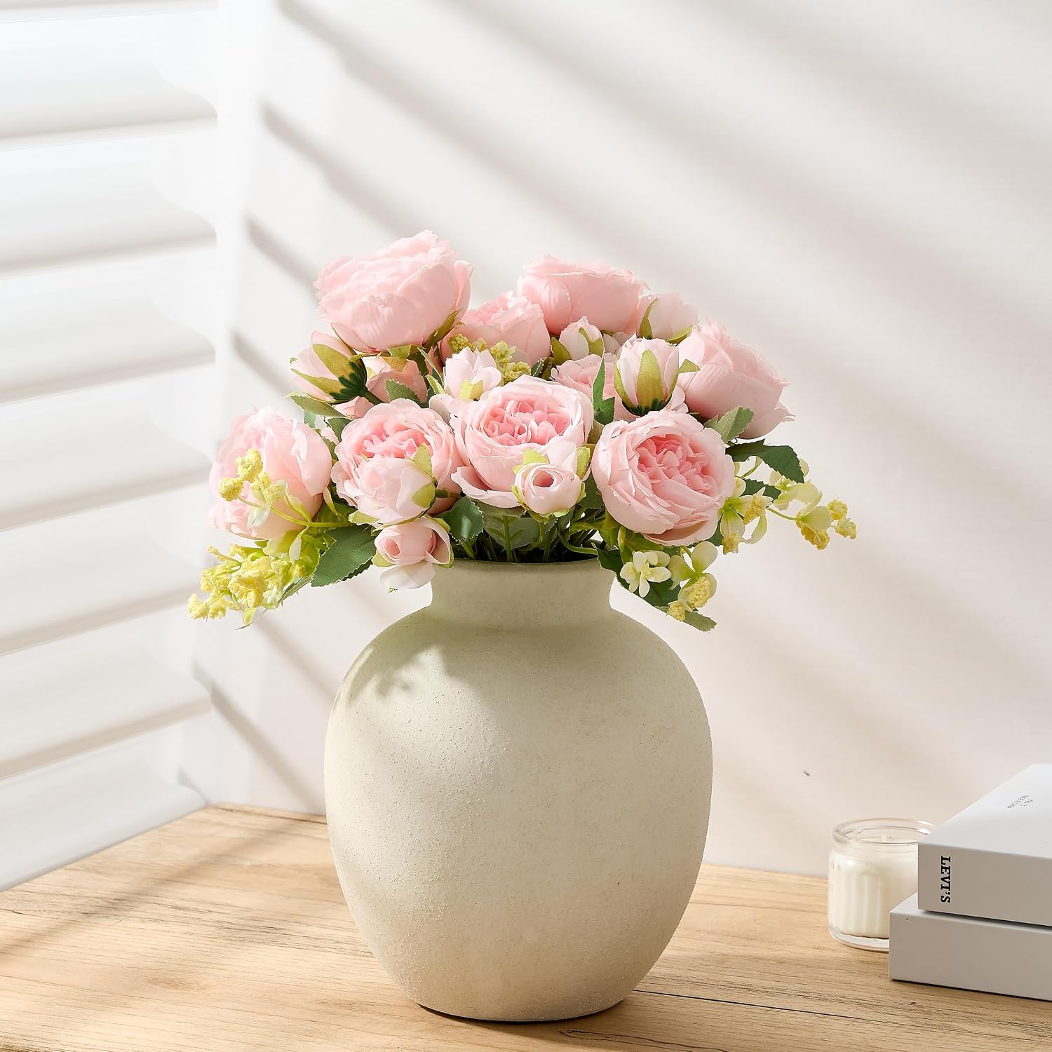 Ceramic Decorative Flower Vase / 1007-white / 7.48 Inch