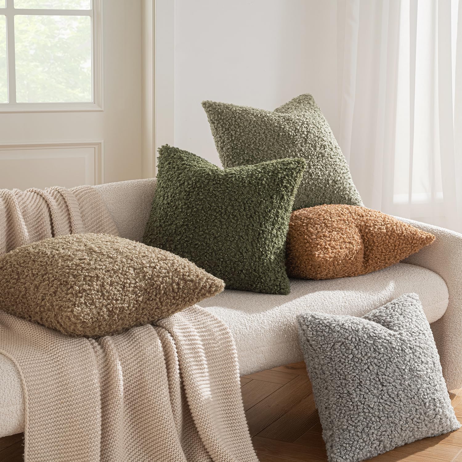Throw Pillow Covers Faux Fur Decorative Sherpa Pillow Covers Fuzzy / 18 x 18 / Brown / Set of 2