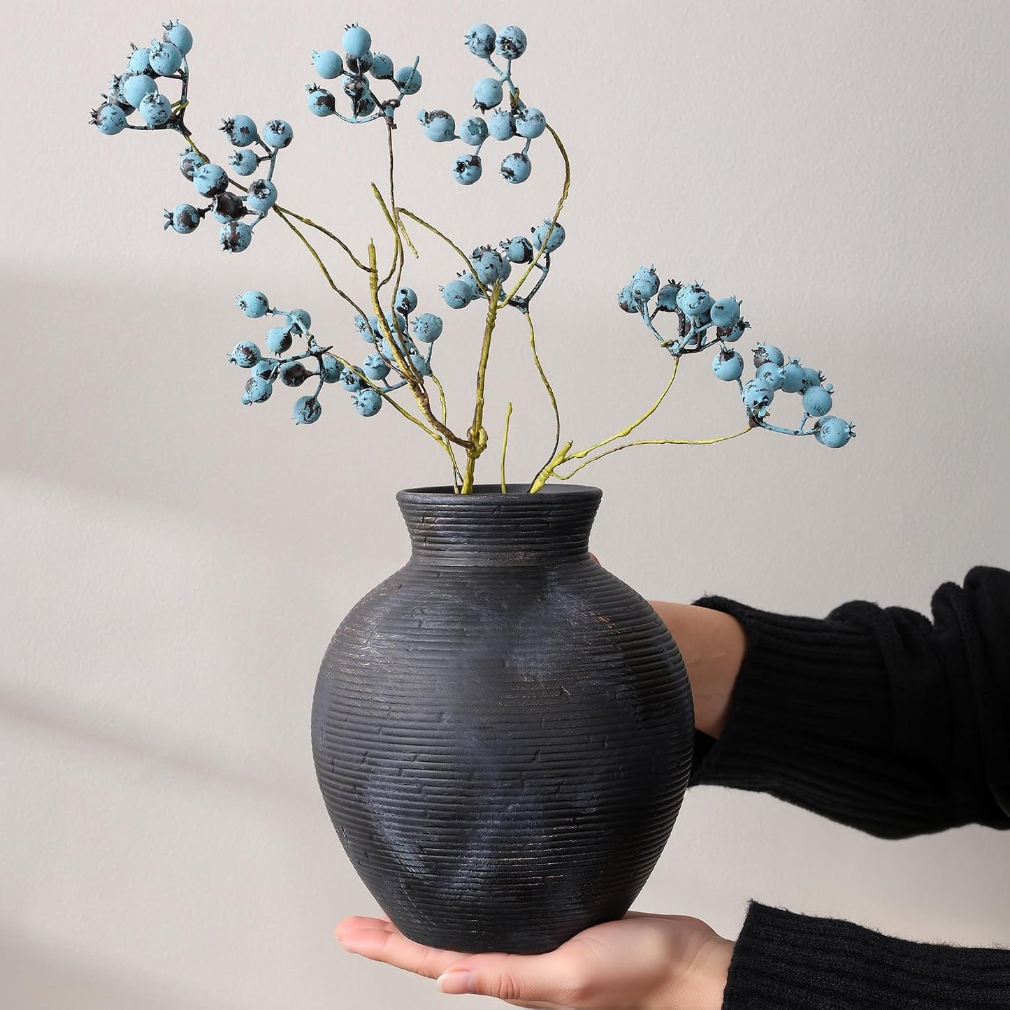 Ceramic Flower Vase Home Decor / 7.4 In - Black Gold / 7.4 Inch