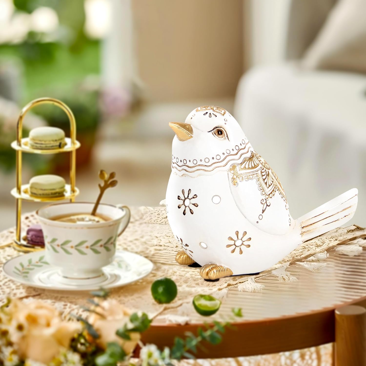 Bird Statue / White