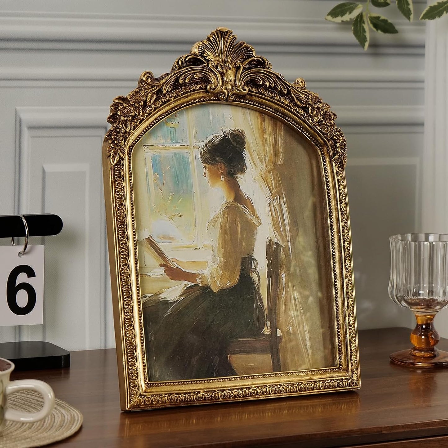 Picture Frame Vintage Gold Frames / Gold Arch / 8 x 10