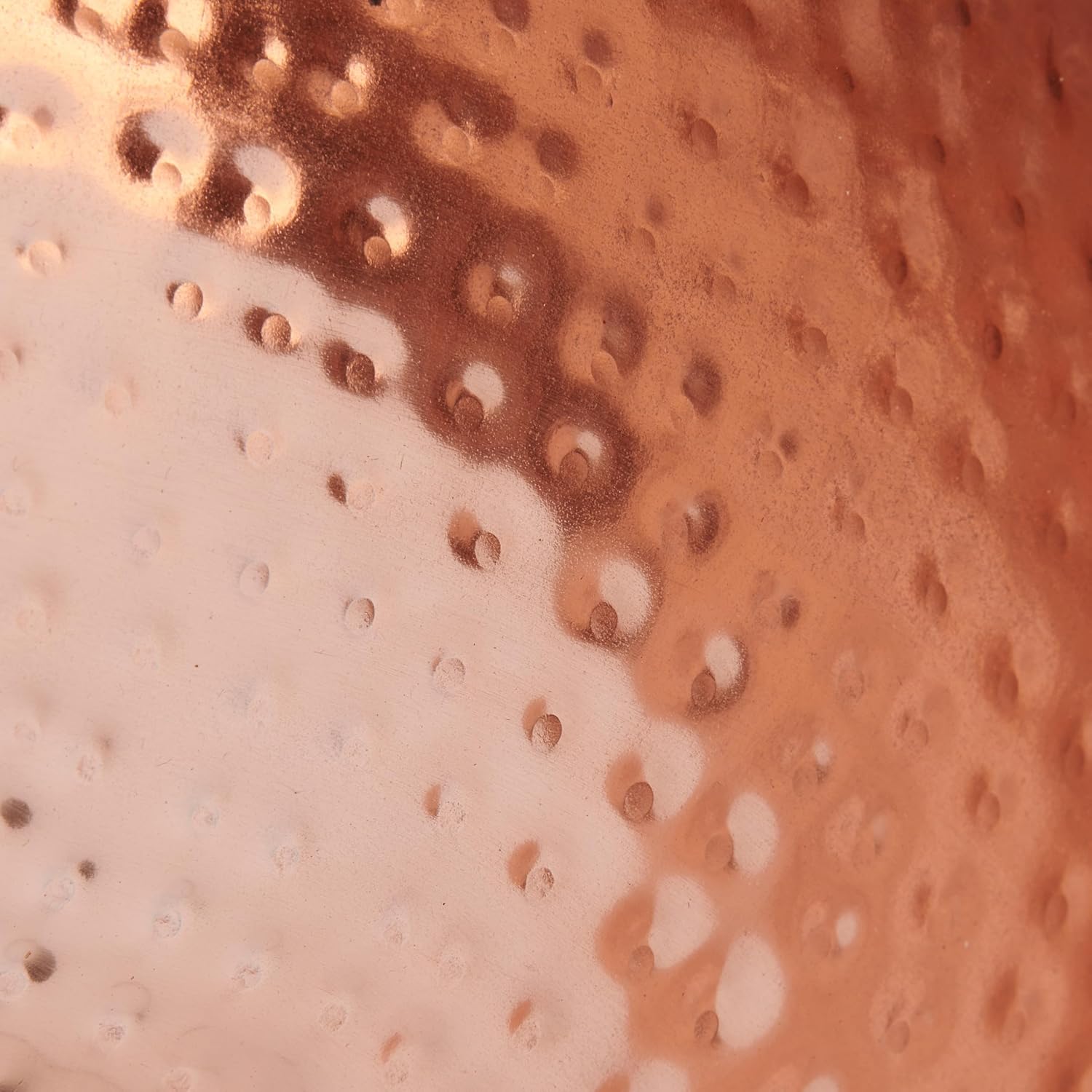 Round Hammered Metal Bowl / Copper Finish