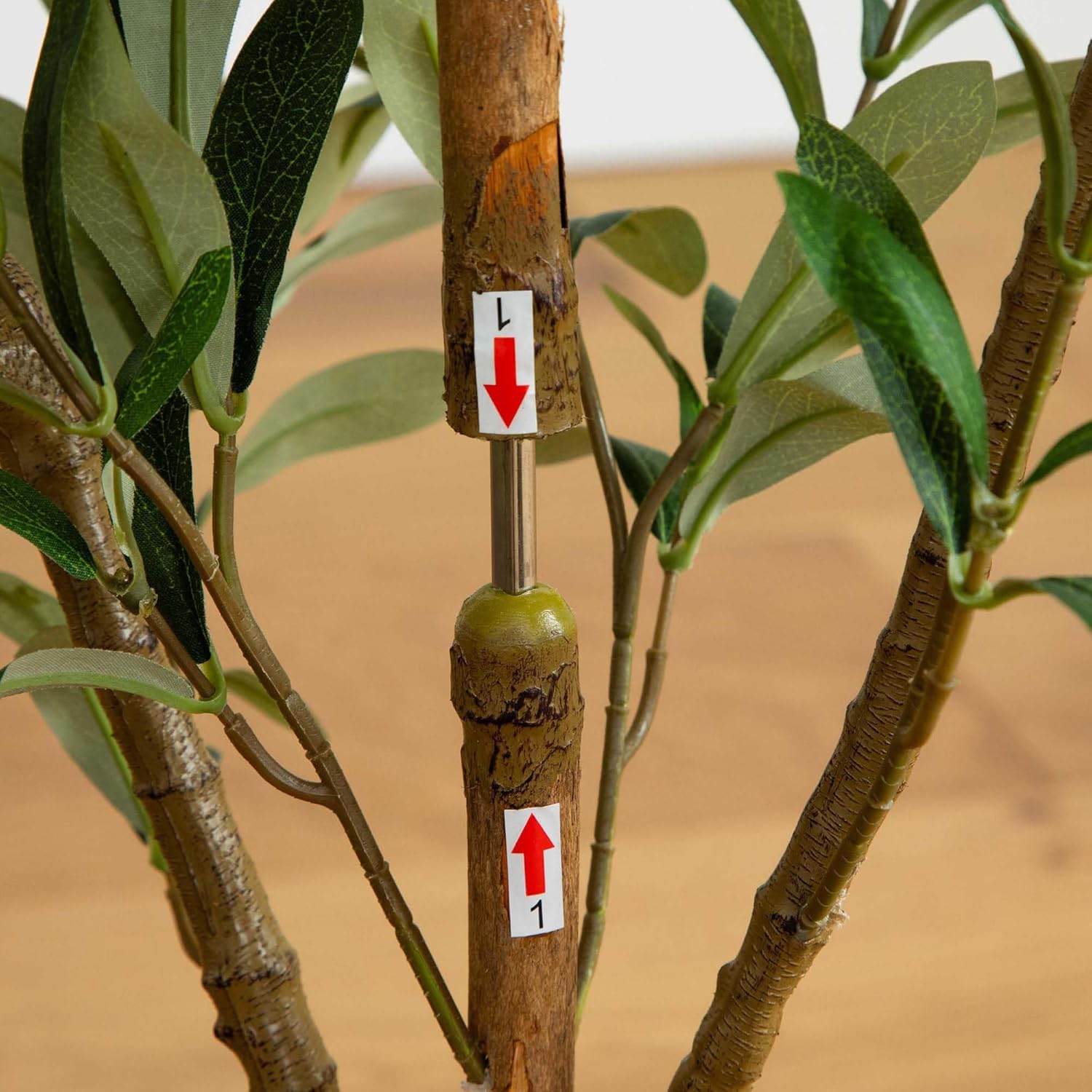 Realistic Branches and Lifelike / 3ft / 3 Inch