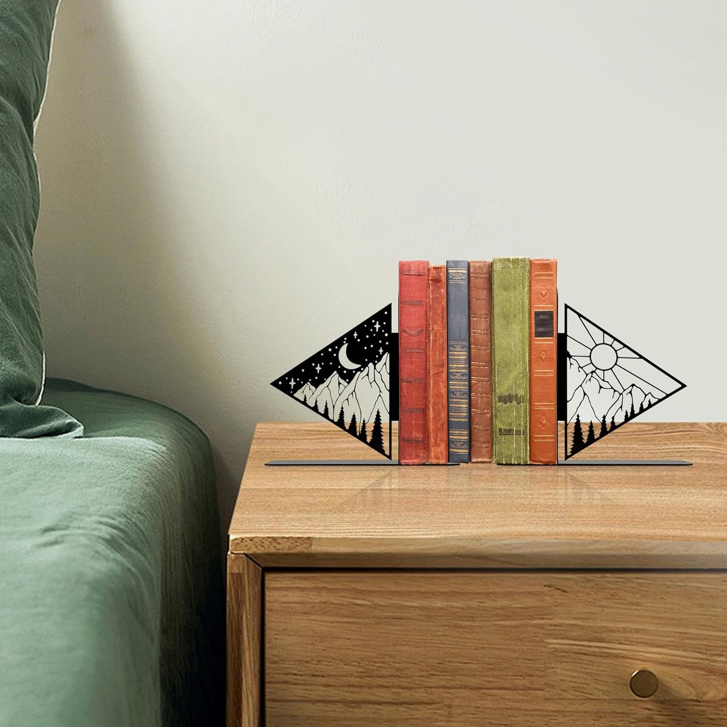 Metal Book Ends / 5.98 x 1.18 x 5.51