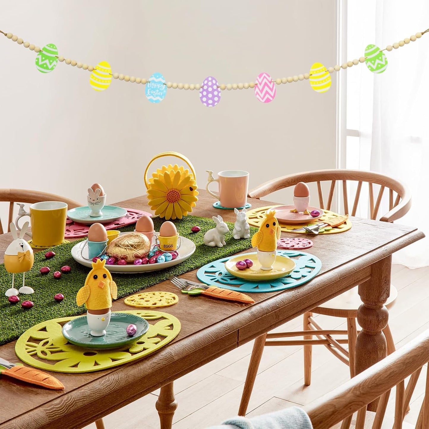 Easter Day Wooden Beads Garland / Green Yellow Blue / 4.2 ft