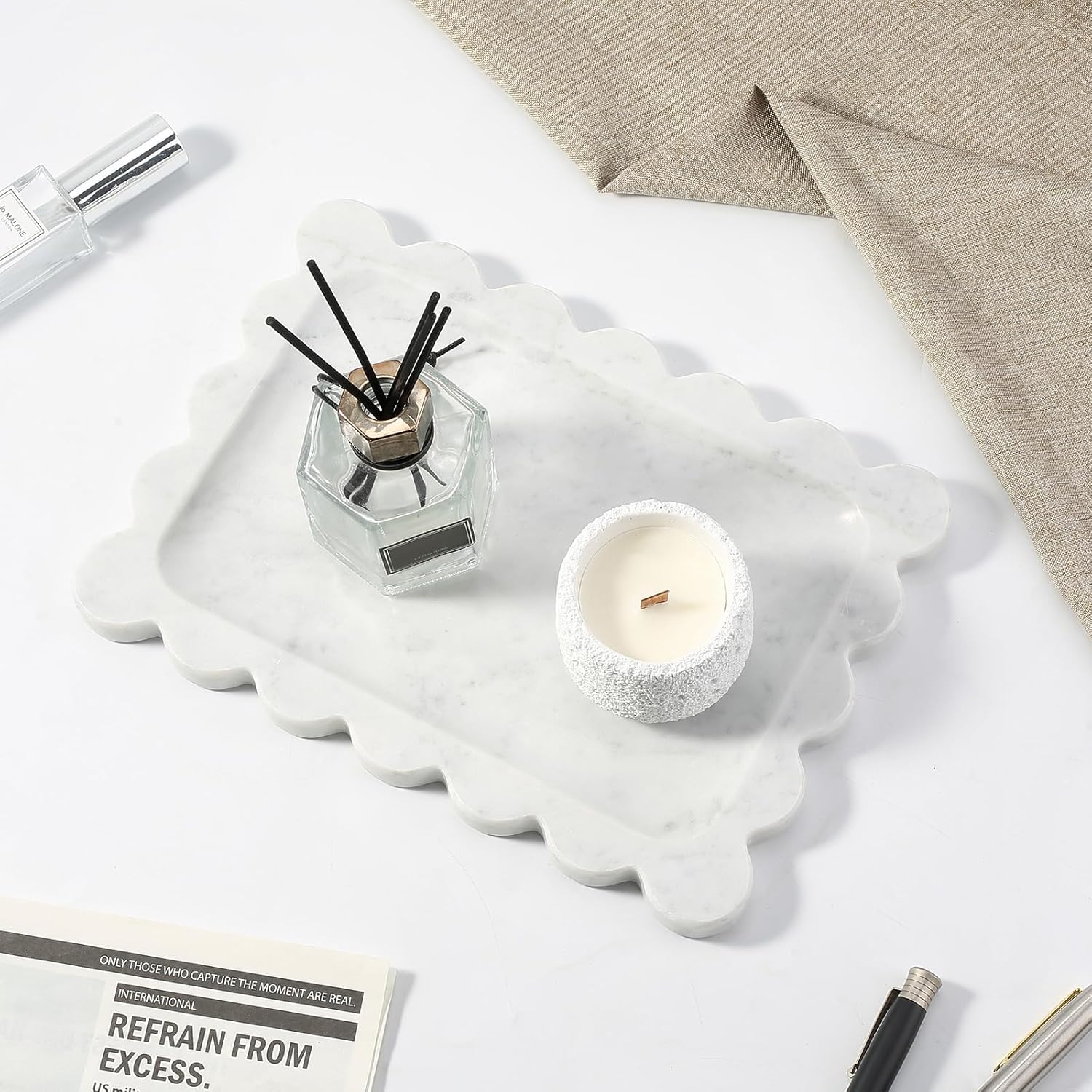 Scalloped Marble Tray / Bianco Carrara / 11 x 7.9 x 0.7 / Natural