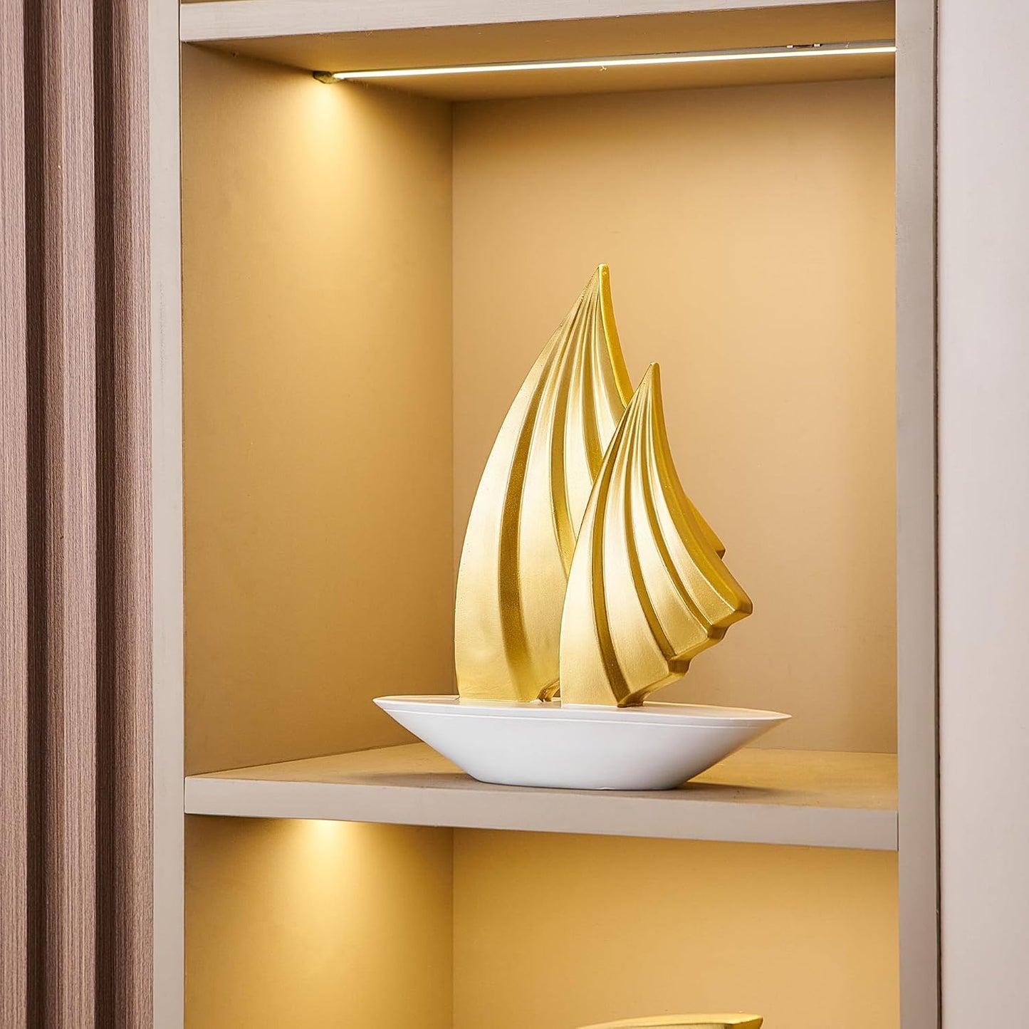 Home Decor Modern Art Resin Statue Table Decoration- Boat Resin Home Decorations / Gold