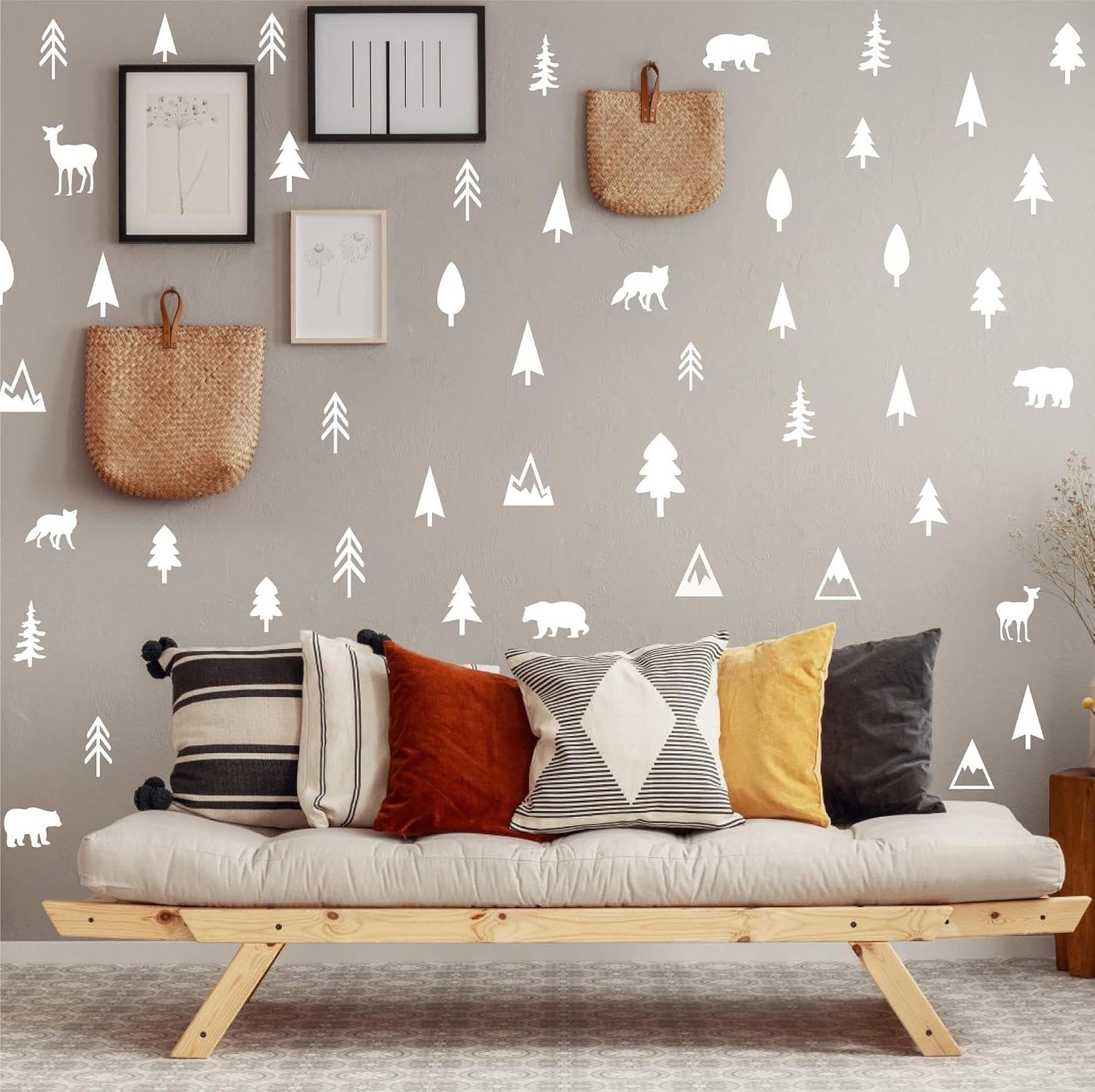 Animal Wall Decals Vinyl Pine Tree Wall Stickers Forest Animal Wall Stickers Mountain / Woodland