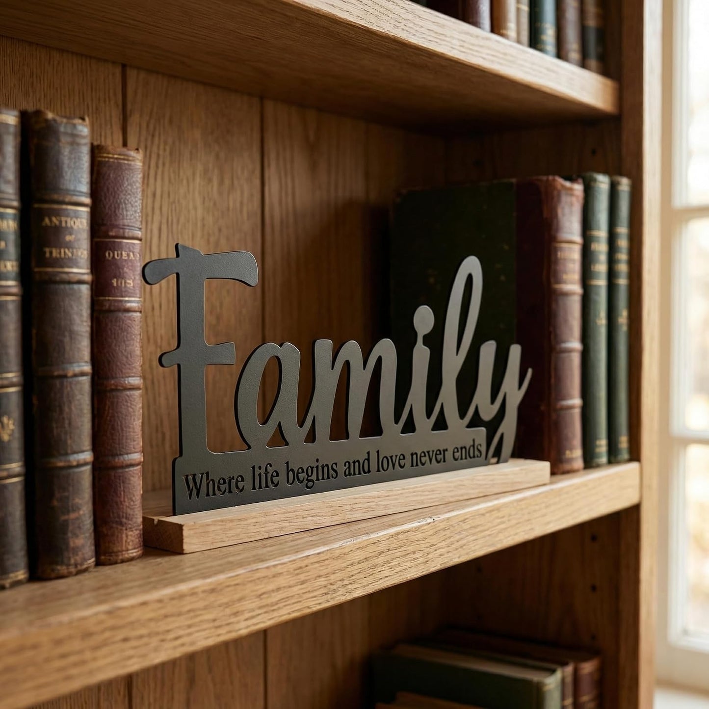 Metal Family Sign for Tabletop Decor / Black-family / 11.6 Inch