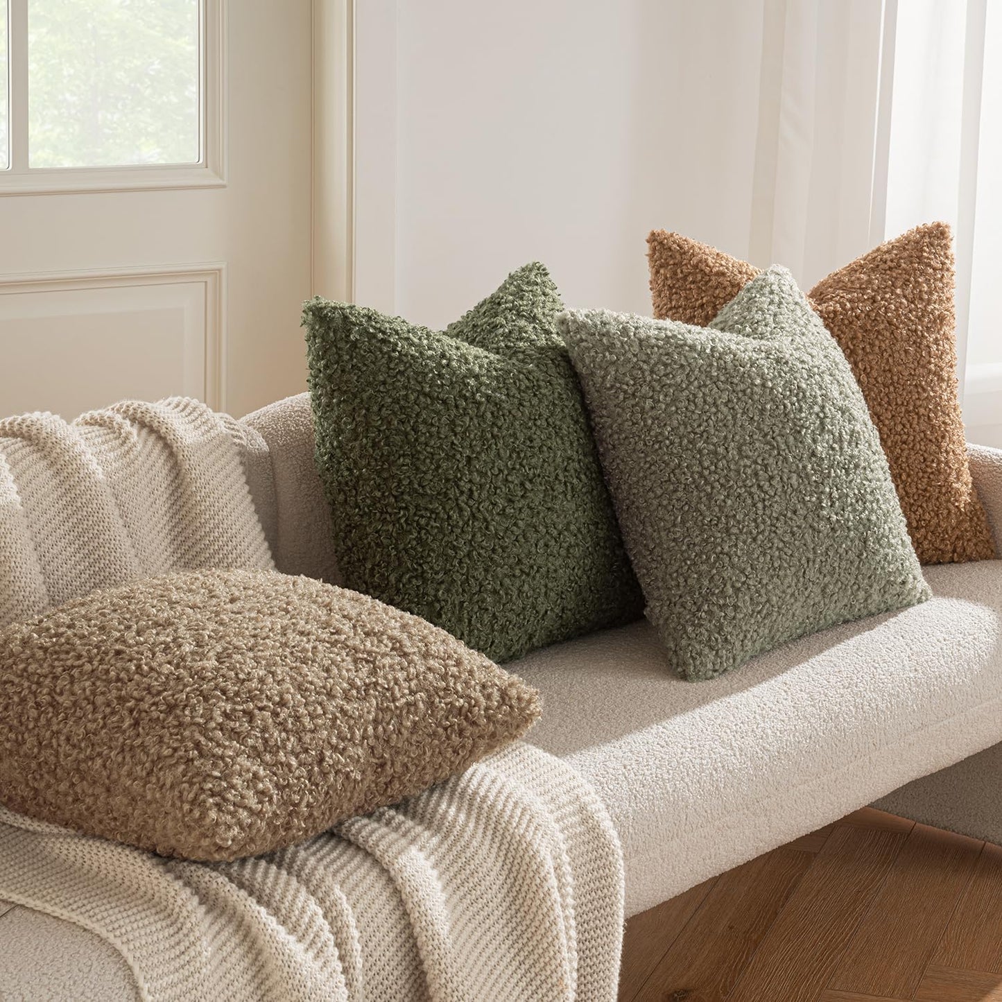 Throw Pillow Covers Faux Fur Decorative Sherpa Pillow Covers Fuzzy / 18 x 18 / Brown / Set of 2