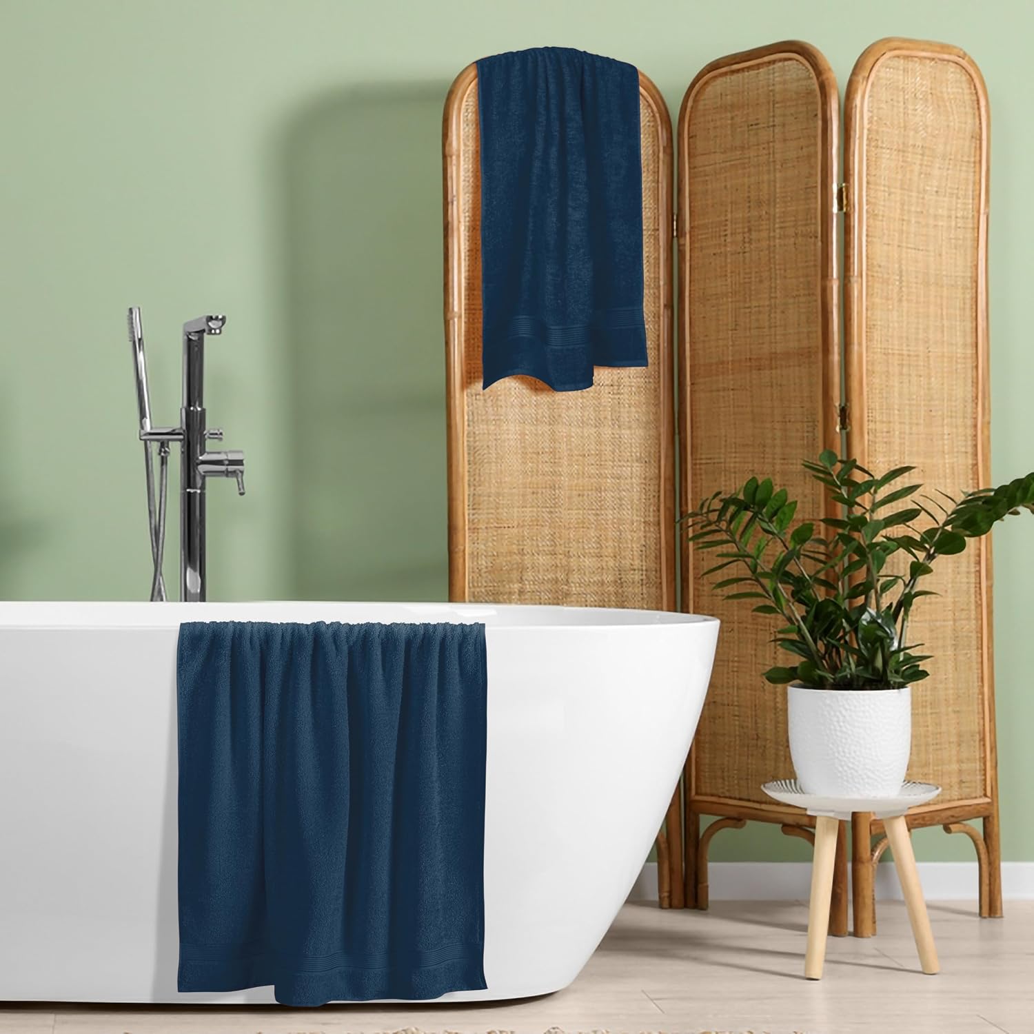 BELZZI Home Ultra Soft 4 Pack Oversized Bath Towel Set 27x54, Cotton Compact Bath Towels, Highly Absorbant Eco-Friendly