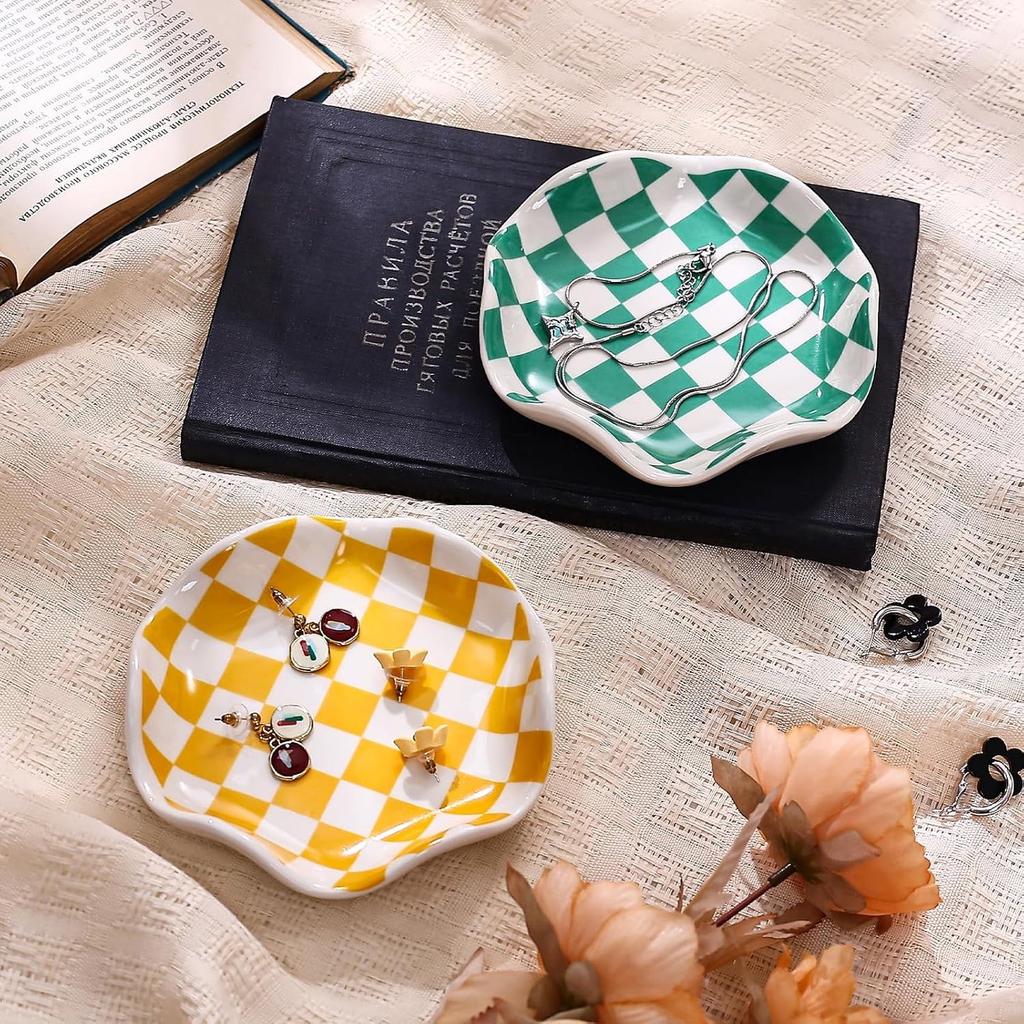 Ceramic Jewelry Tray / Green