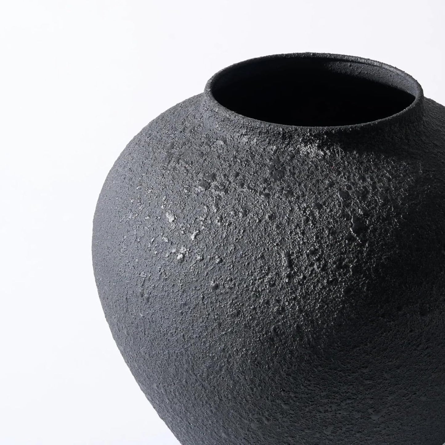 Arina Black Rustic Iron Vase Modern Farmhouse / Black Large Round