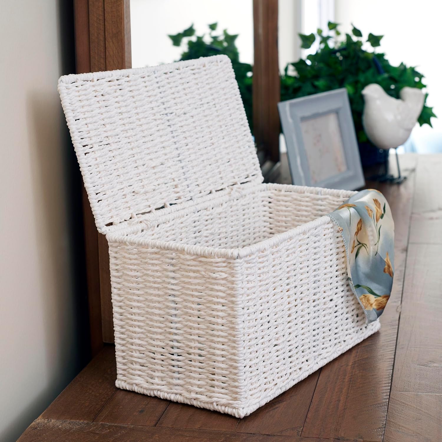 Wicker Basket / Multipurpose Storage Basket / White / Small
