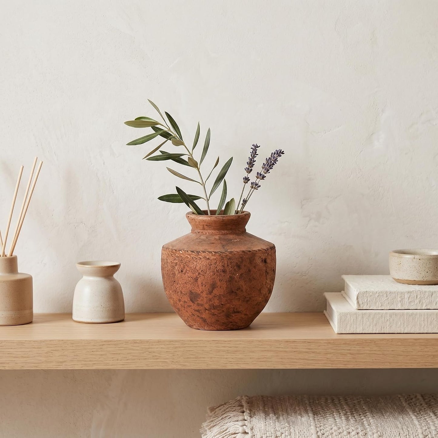Ceramic Flower Vase / Brown / 6 Inch
