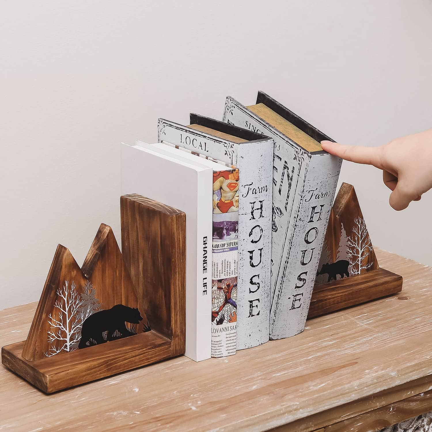 Heavy Duty Non Slip Rustic Woodland Mountain Wood Bookend Book Ends Book Stoppers for Cabin / Bear