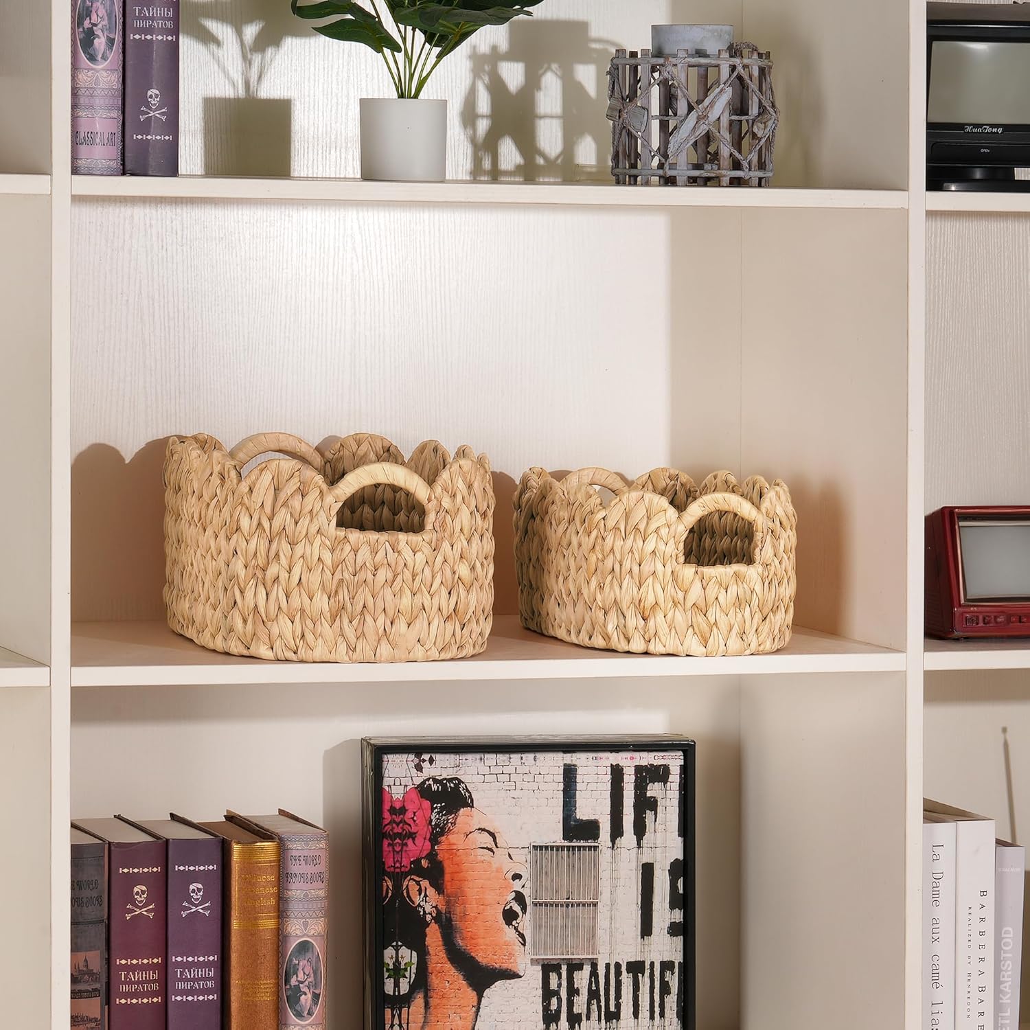 Scalloped Wicker Basket / Oval / Natural / Set of 2