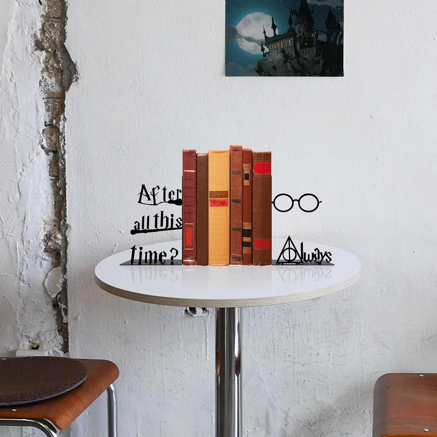 Metal Unique Bookends Magic Book Stopper Decorative Objects Home Office Desk Bookshelf Decor / Black