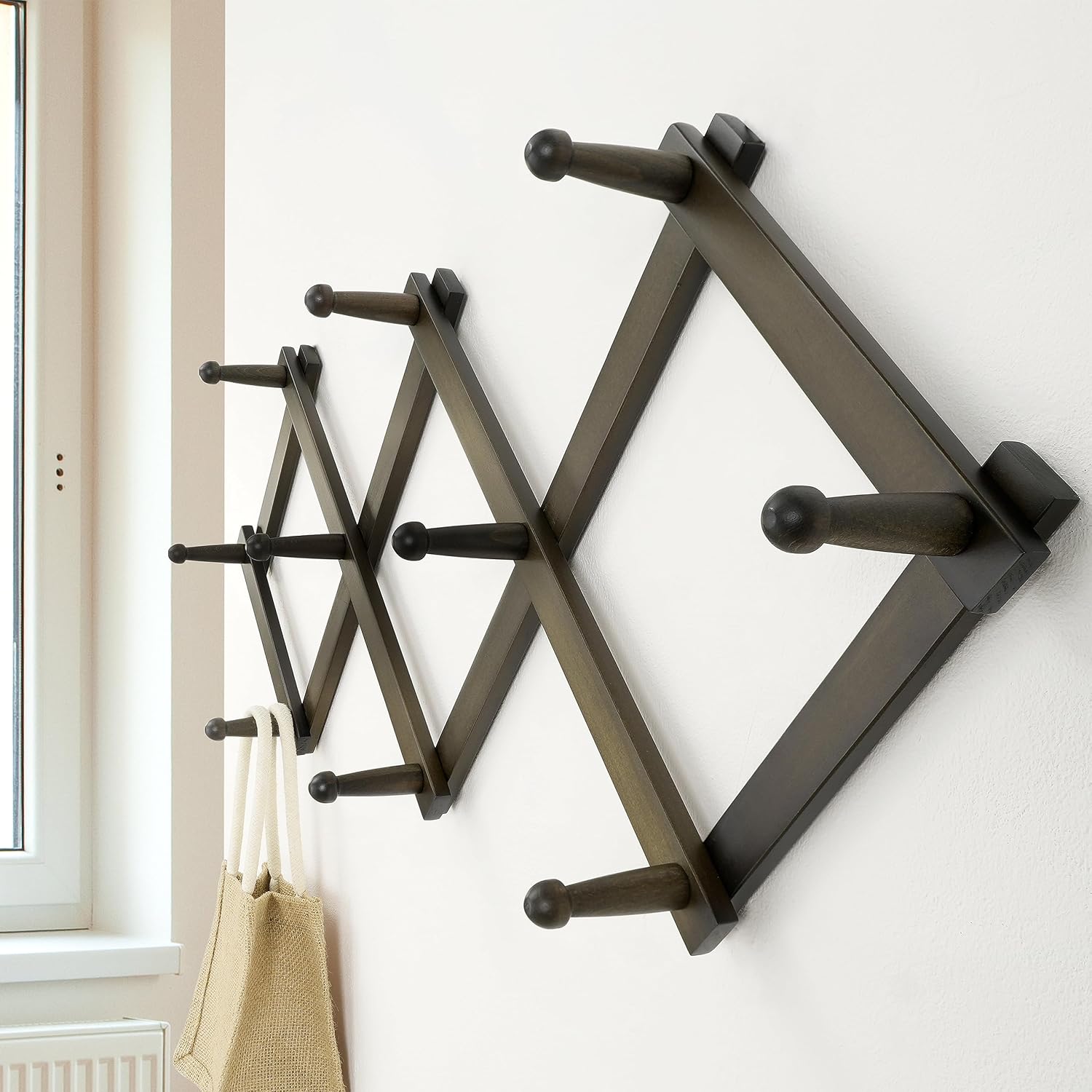 Accordion Wall Hanger: 16" High Wooden Expandable Coat Rack,Hat Rack,Accordion Hook Wall Mount for Baseball