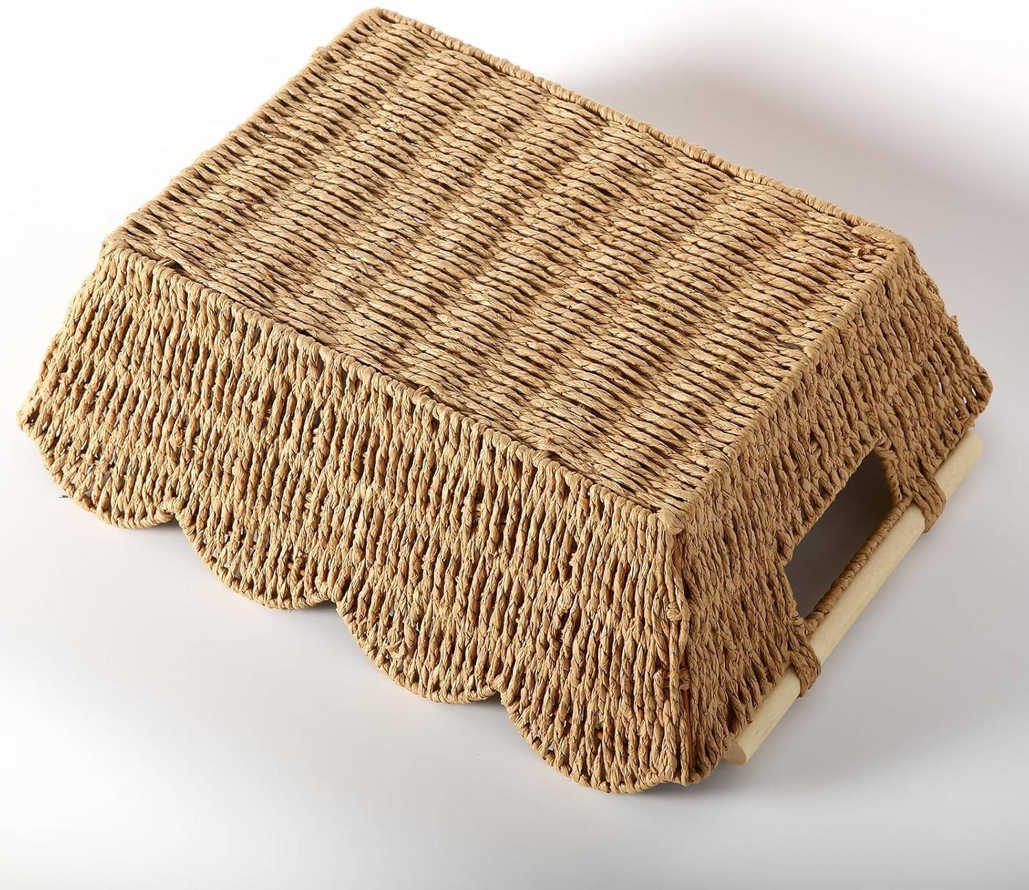 Scalloped Basket / Hand Woven Baskets / Set of 2
