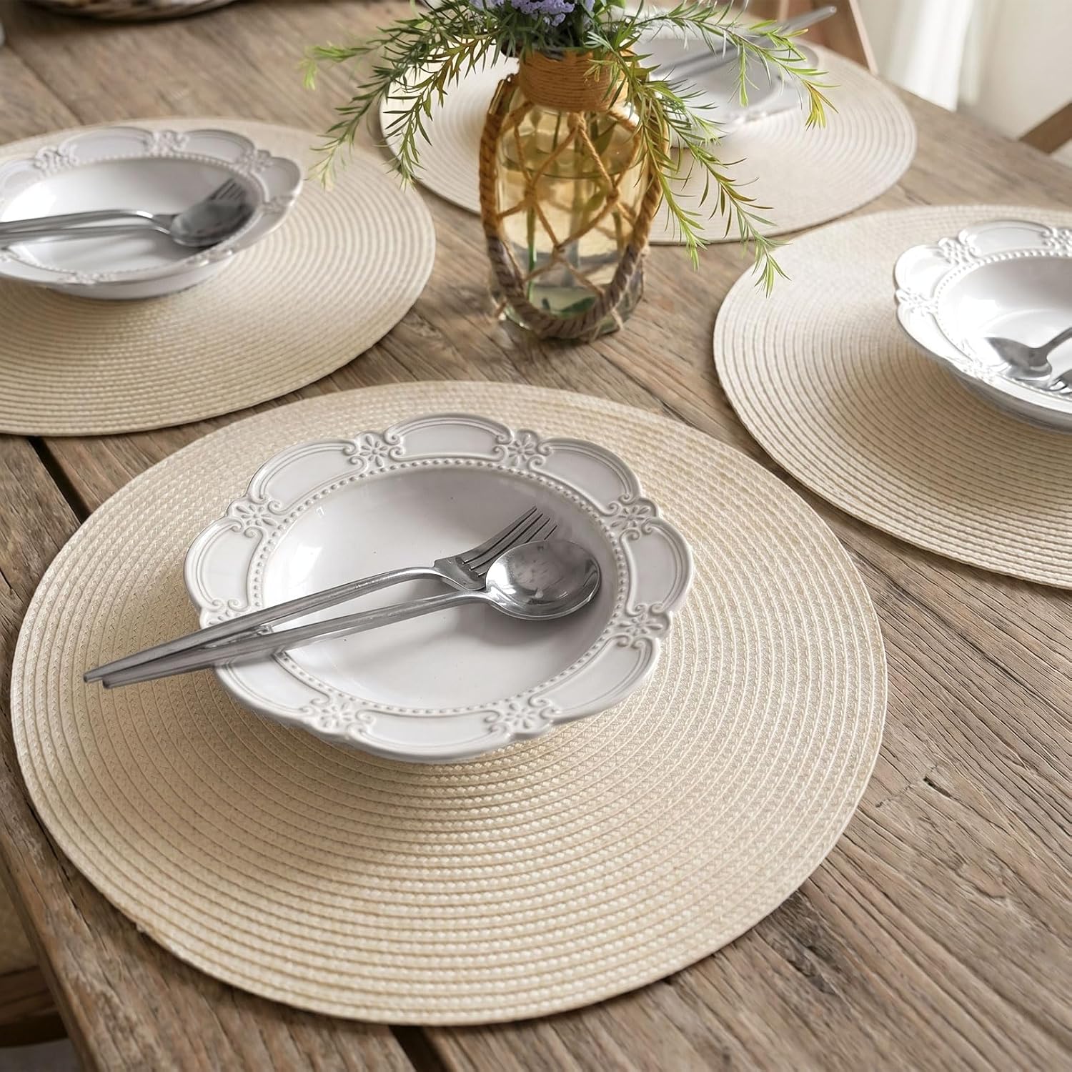 FunWheat Round Braided Placemats Set of 8 Place Mats for Dining Table Woven Washable Non-Slip Table Mats 15