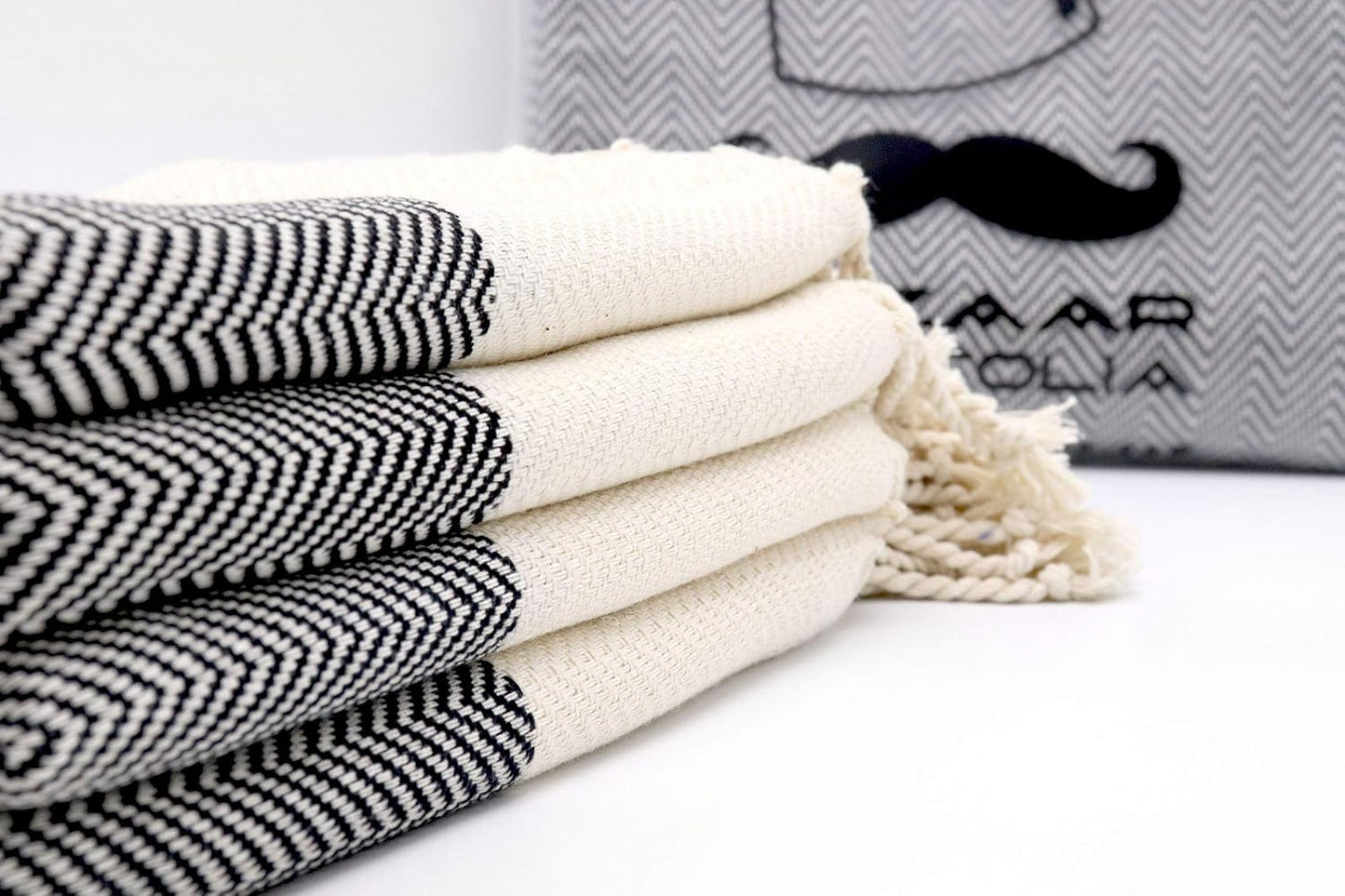 Hand Towels - Set of 4 | 39" x 19" - Decorative Turkish Hand Towel for Bathroom, 100% Cotton, Kitchen, Face, Hair, Tea