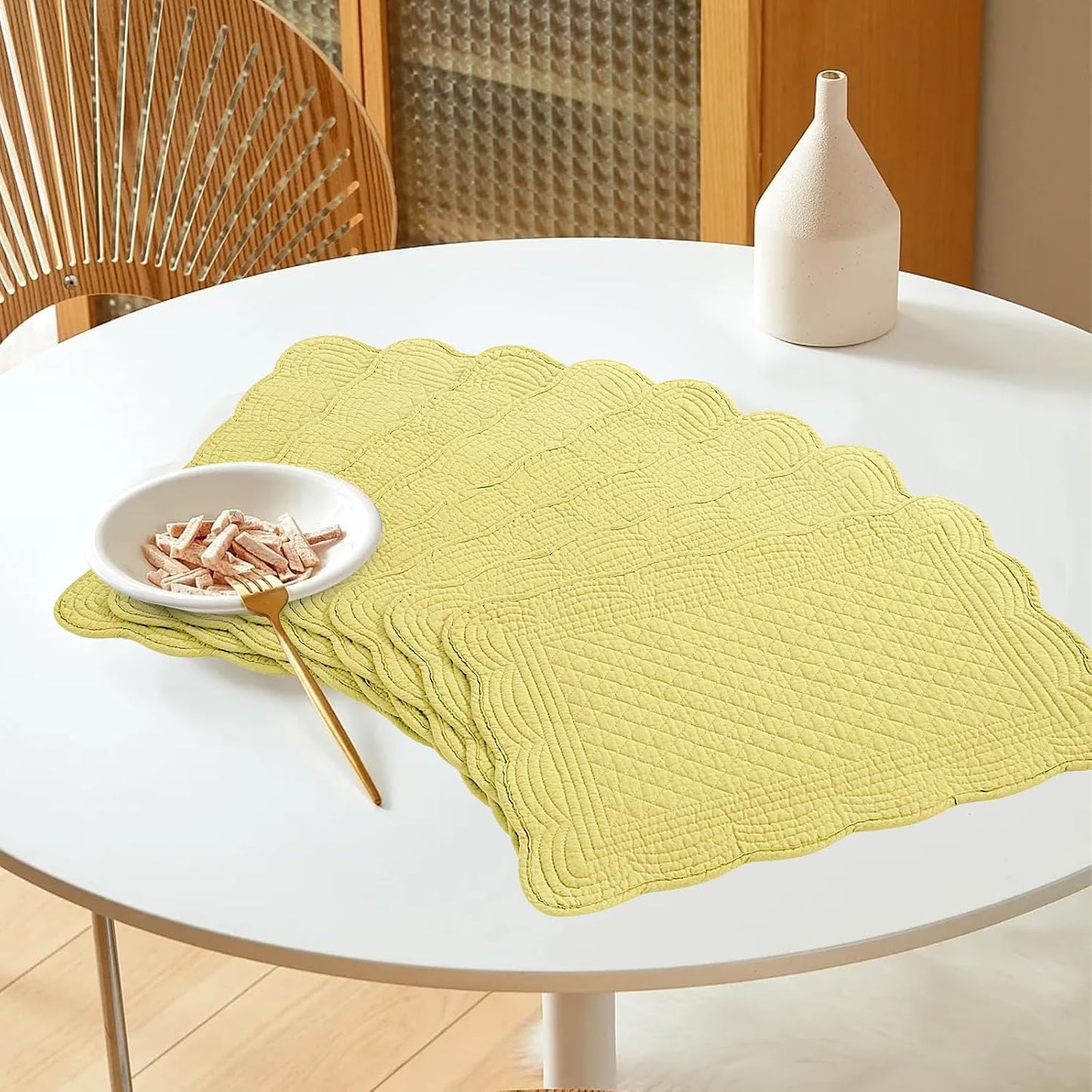 HOMBYS Quilted Placemats Set of 6 Washable-13x18 inches Rectangular Placemats for Kitchen Table-100% Cotton Fabric
