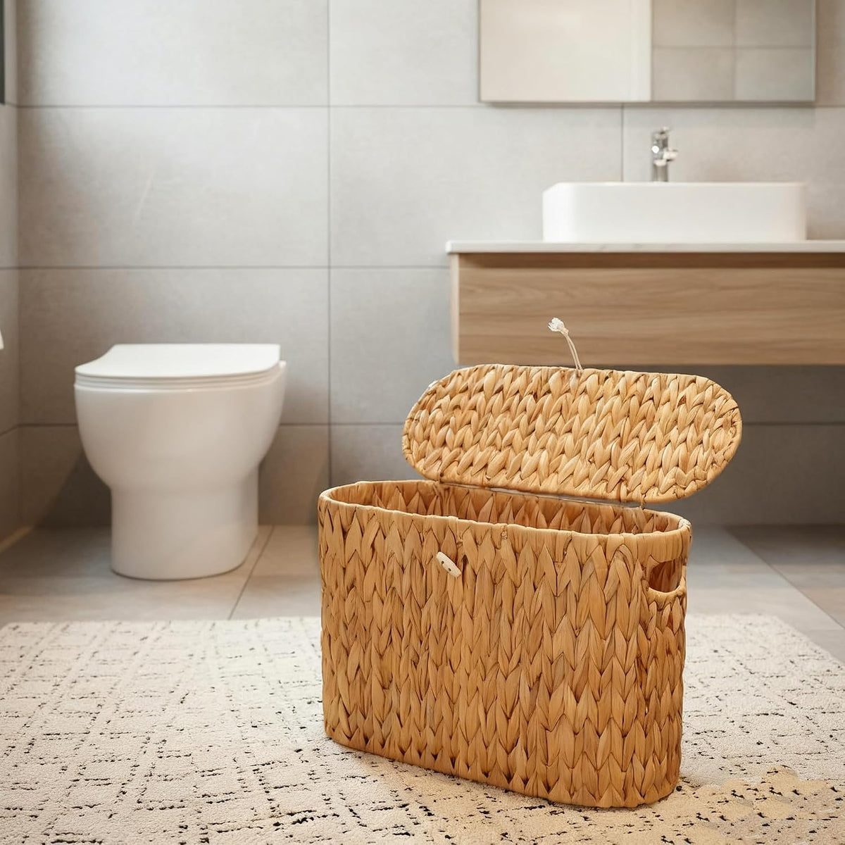 PINXIURY Water Hyacinth Toilet Paper Storage Basket, Bathroom Toilet Organizer with Lid, Woven Toilet Paper Holder for