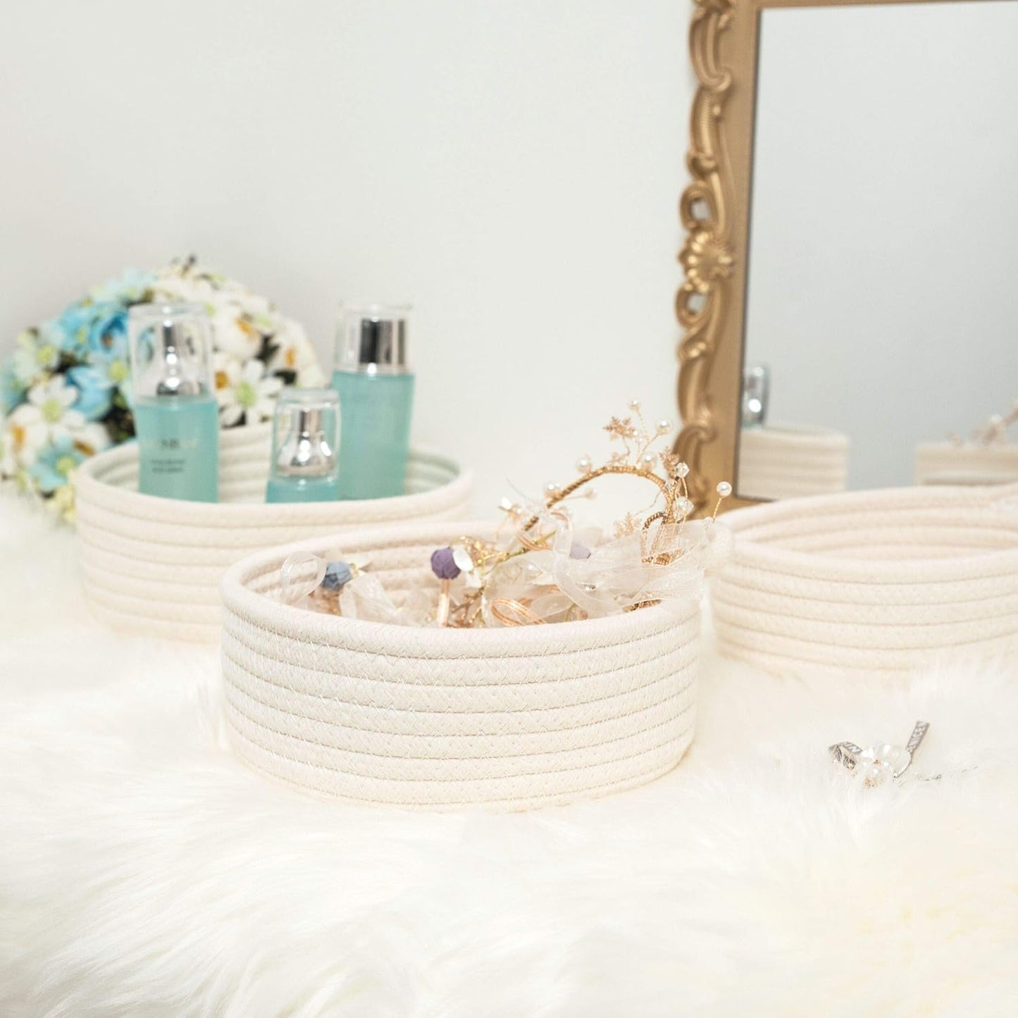 Small Catch All Basket / Natural White / Set of 3