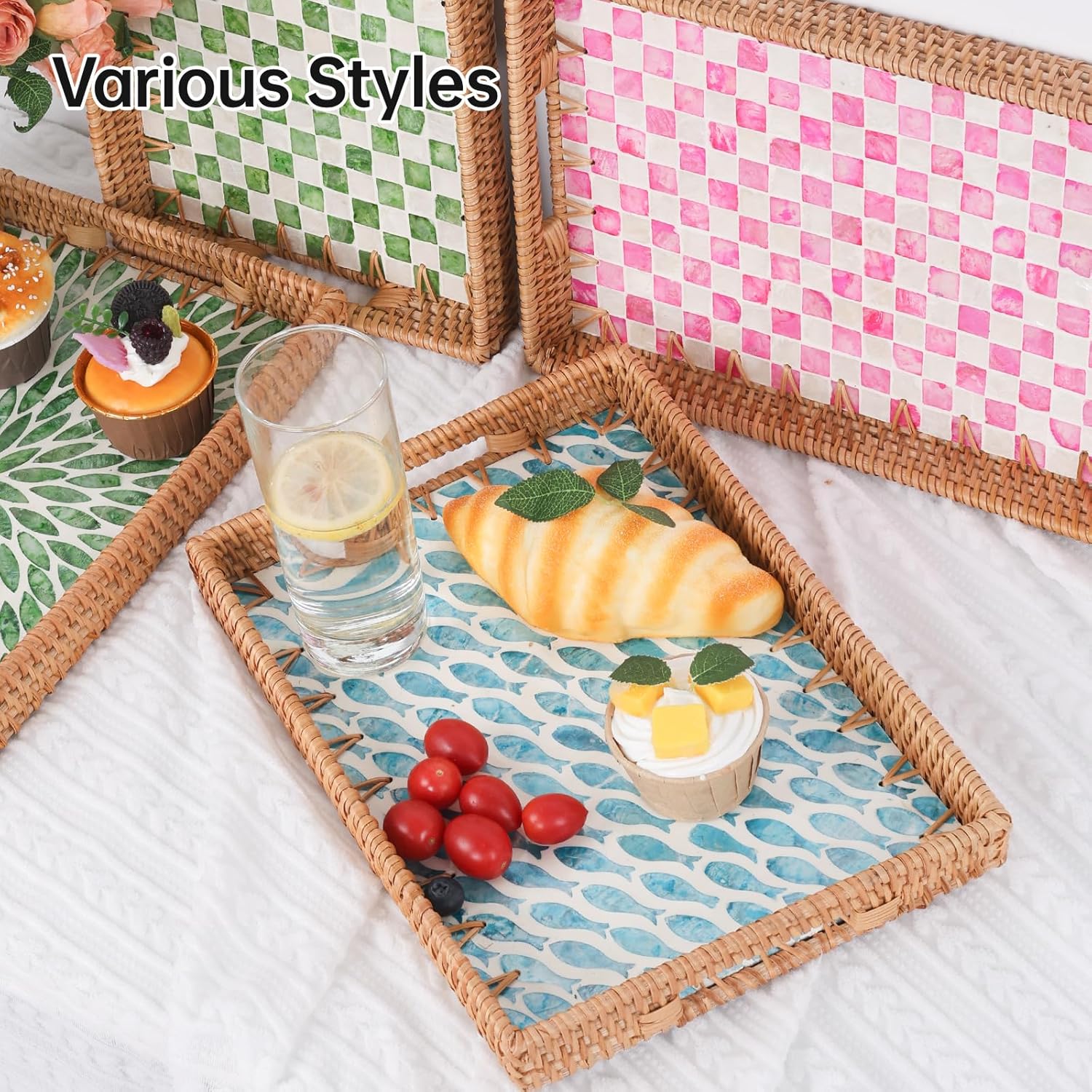 Rattan Serving Tray / Turquoise Fish