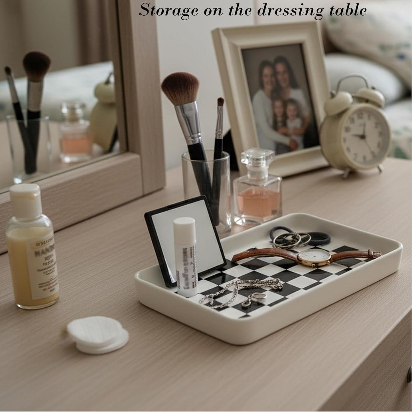 Texture Checkered Surface " Bathroom Vanity / White Color with Checkered Pattern-1 Pc / 10 x 6 x 1