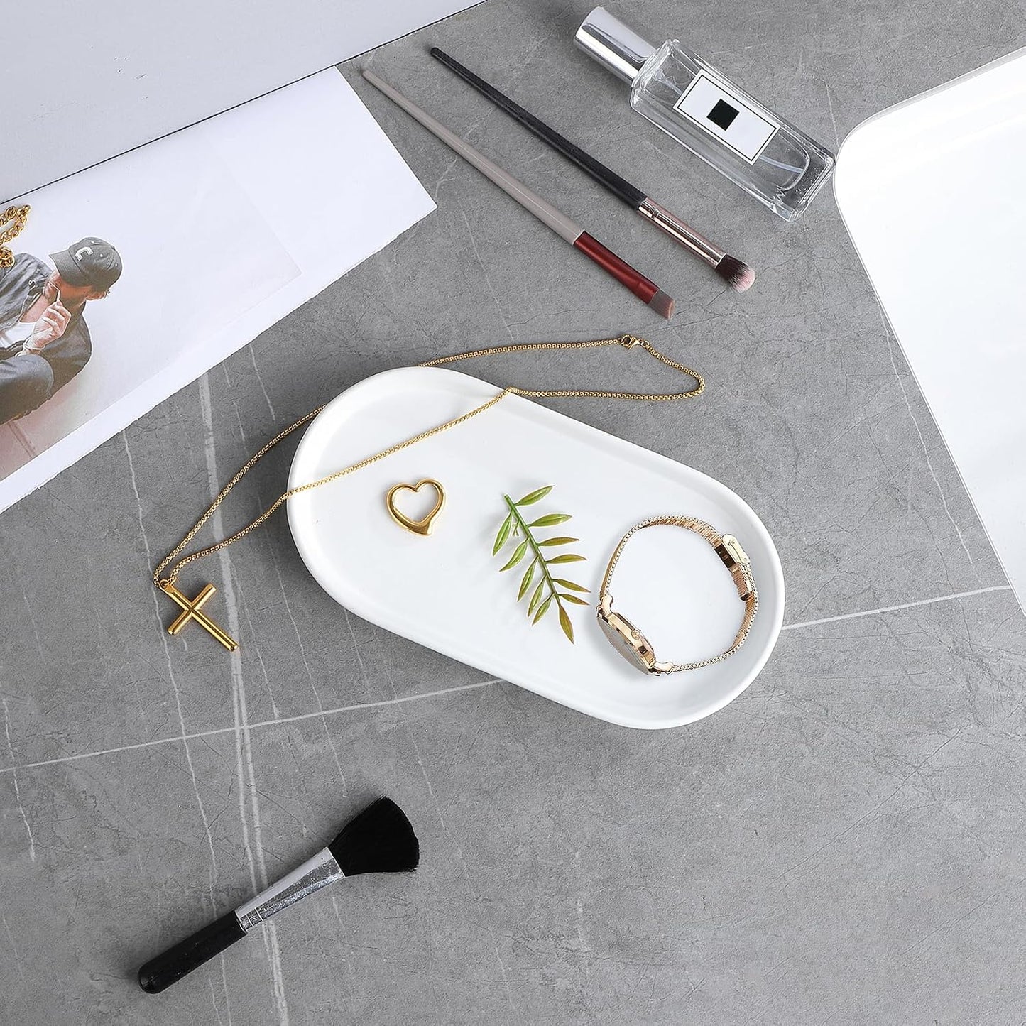 8'' Ceramic Vanity Tray / White