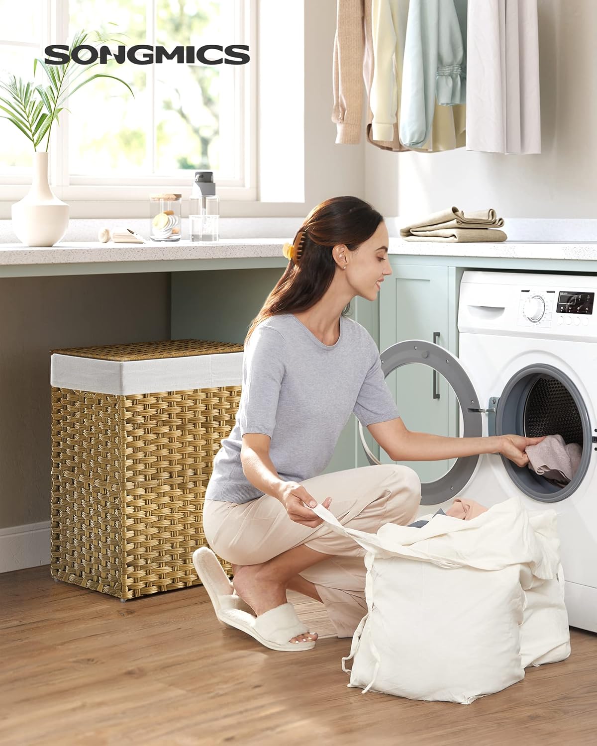 Wicker Laundry Basket / Natural / 90 L
